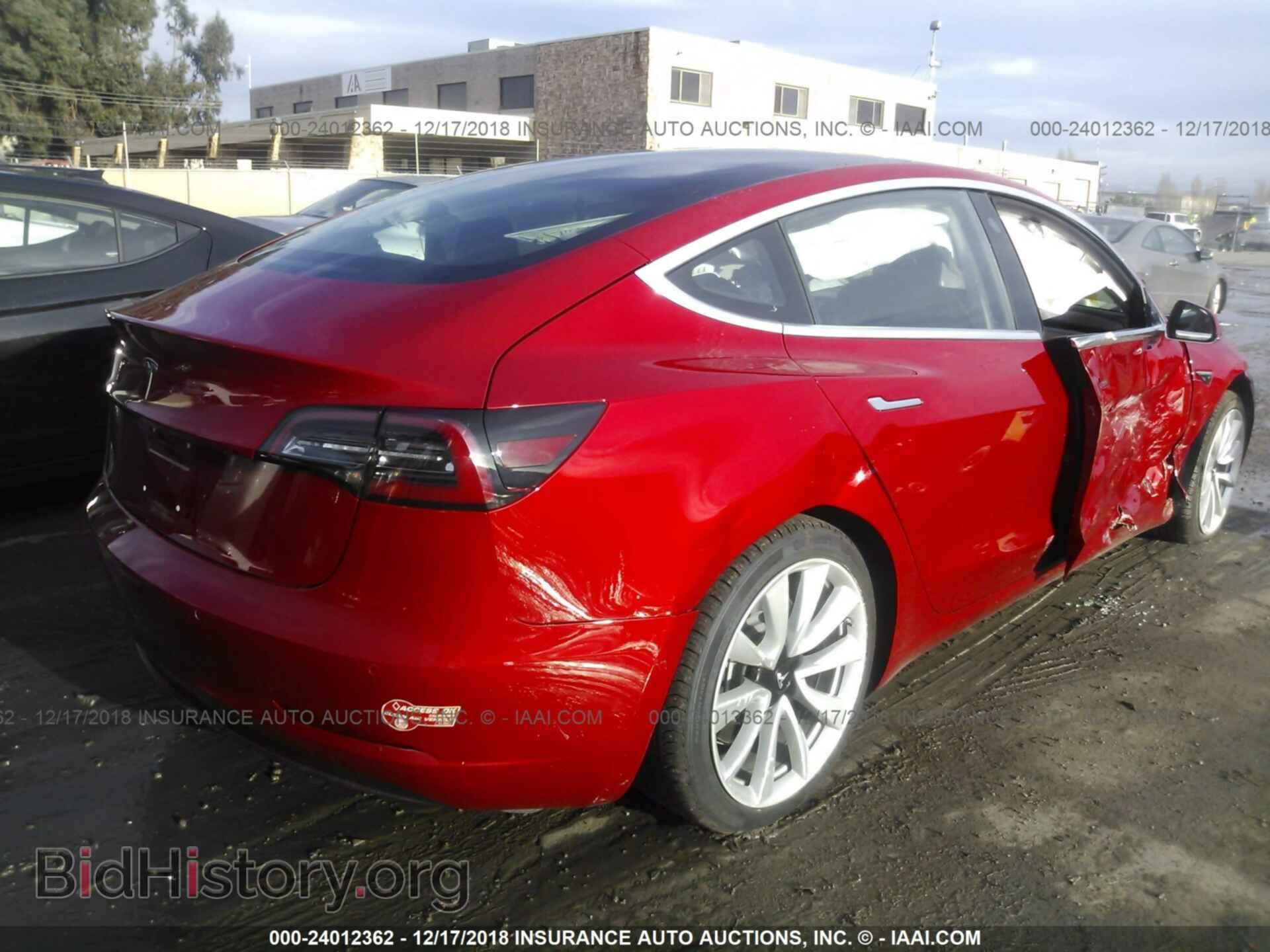 2018 TESLA MODEL 3 - VIN: 5YJ3E1EA5JF061627 - Photo 4