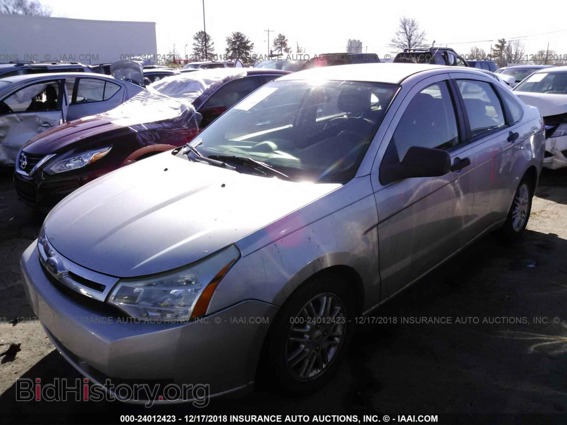 2009 FORD FOCUS - VIN: 1FAHP35N49W120016 - Фото 2