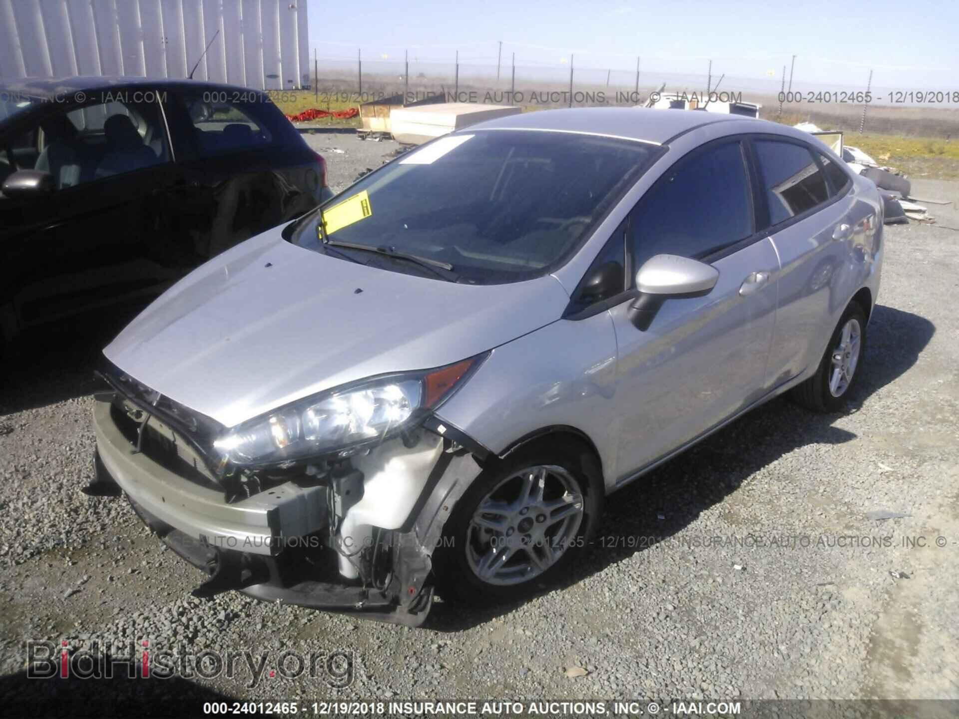 2018 FORD FIESTA - VIN: 3FADP4BJ0JM117351 - Фото 2