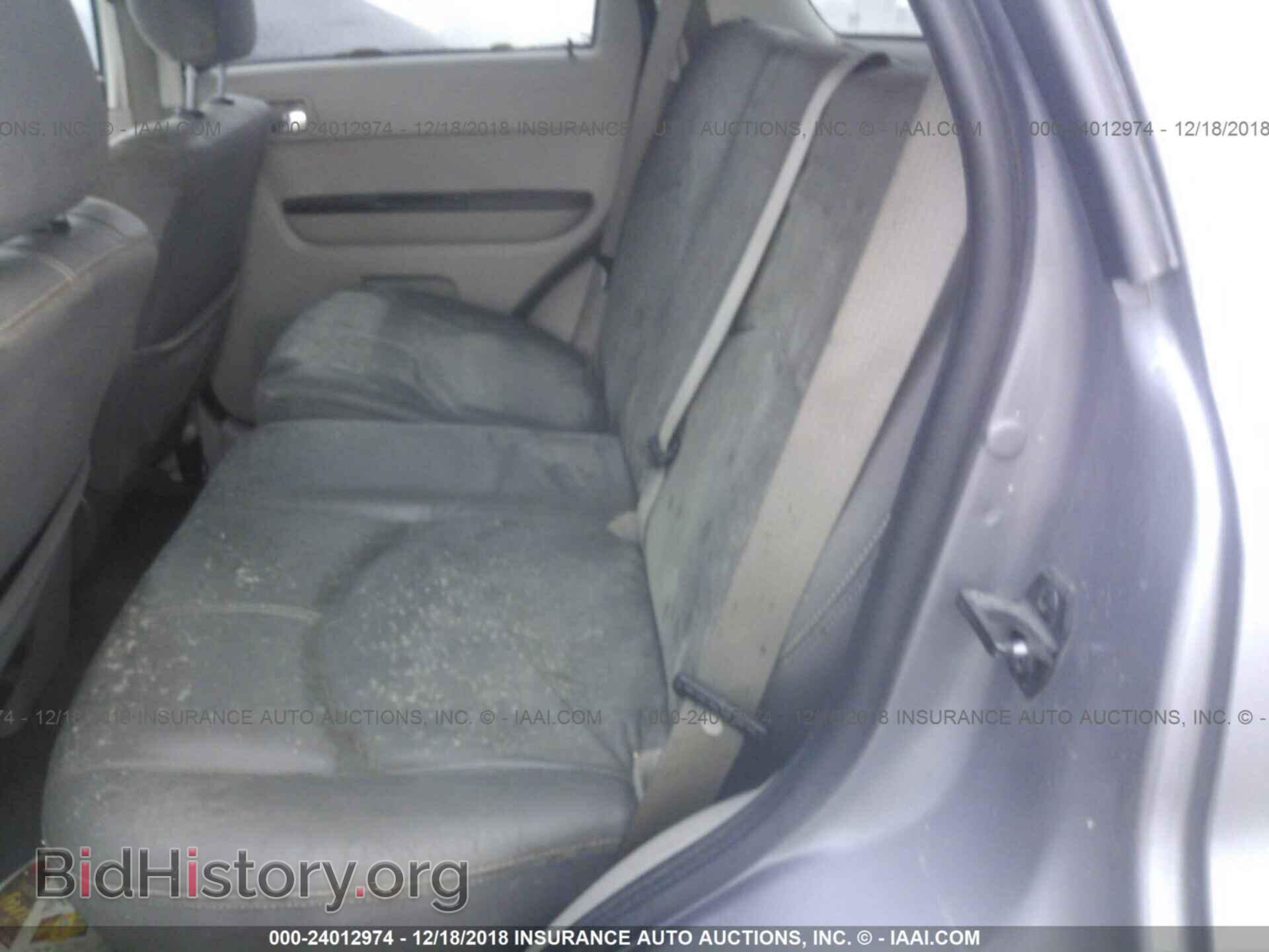 2008 MAZDA TRIBUTE - VIN: 4F2CZ49H78KM24133 - Фото 8