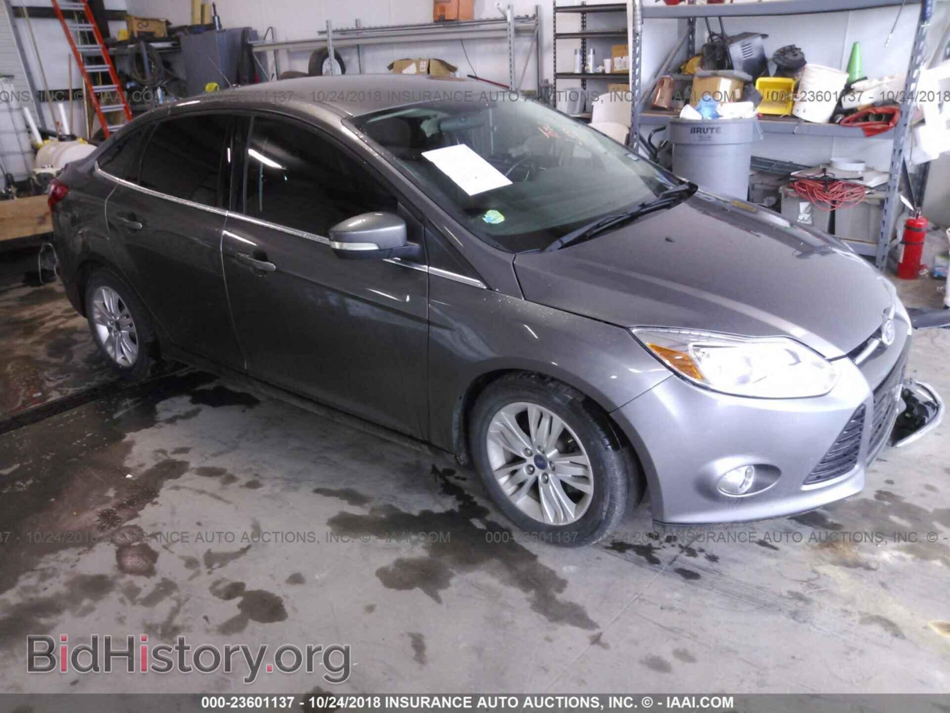Photo 1FAHP3H22CL153915 - FORD FOCUS 2012
