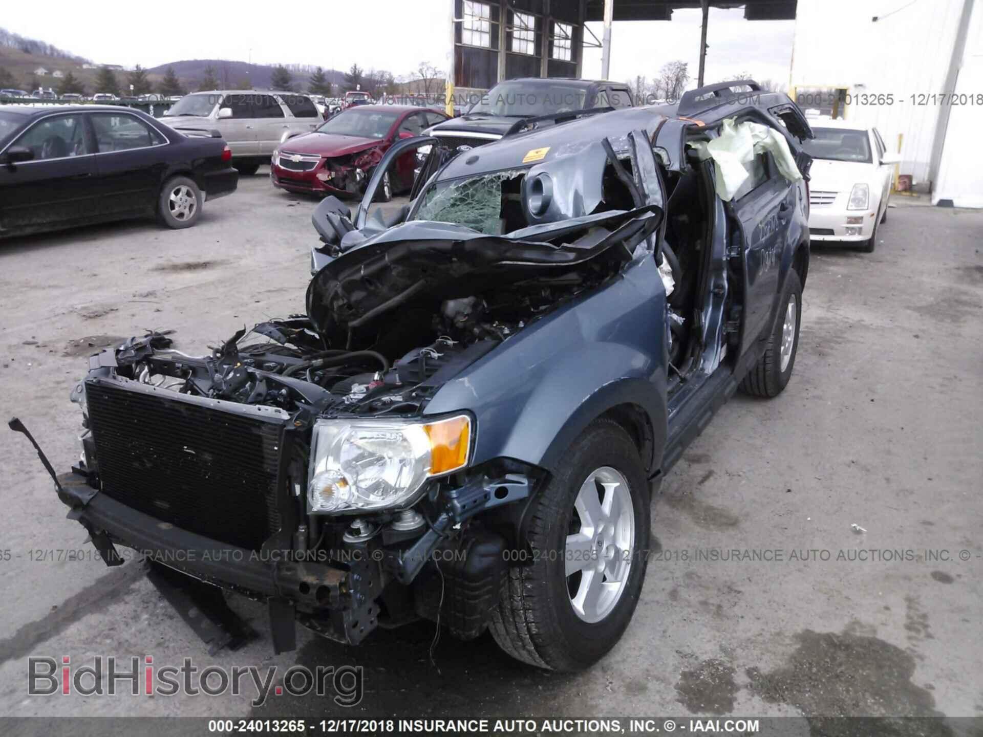2012 FORD ESCAPE - VIN: 1FMCU9D76CKB10715 - Photo 2
