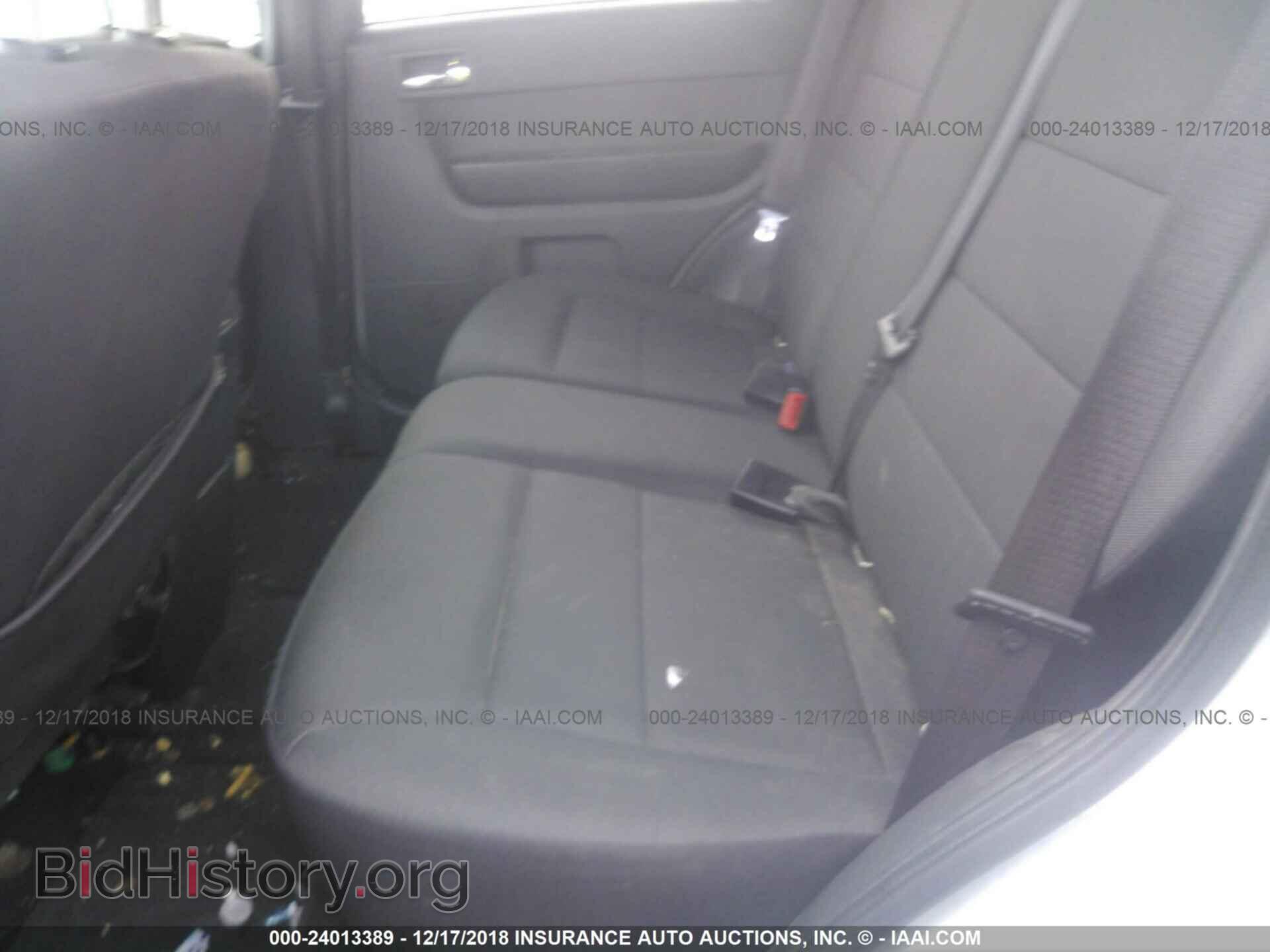 2012 Ford Escape - VIN: 1FMCU9DG1CKB48157 - Фото 8