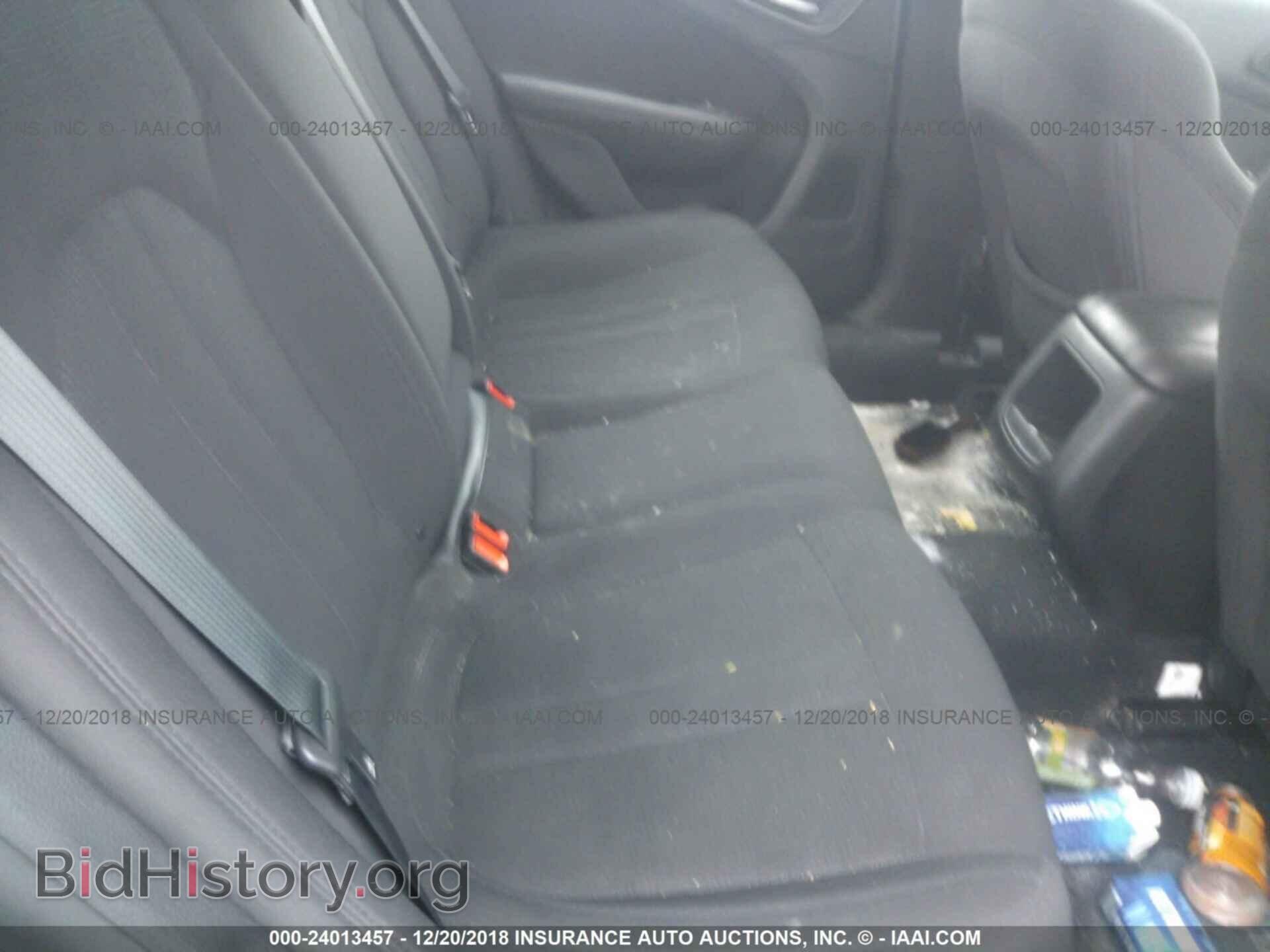 2015 CHRYSLER 200 - VIN: 1C3CCCAB4FN607444 - Photo 8