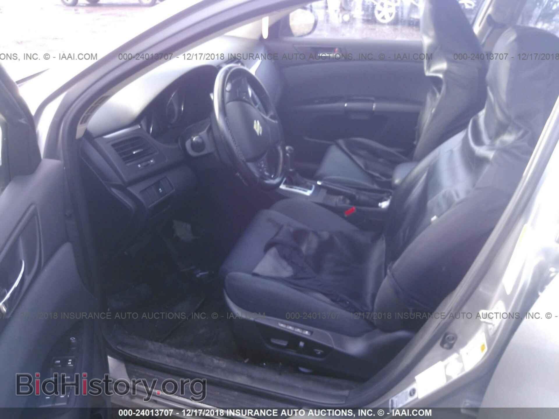 2010 SUZUKI KIZASHI - VIN: JS2RE9A37A6100994 - Photo 5