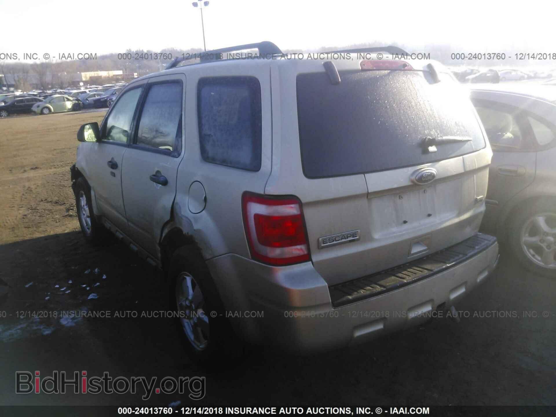 2011 FORD ESCAPE - VIN: 1FMCU9DG8BKA56011 - Photo 3