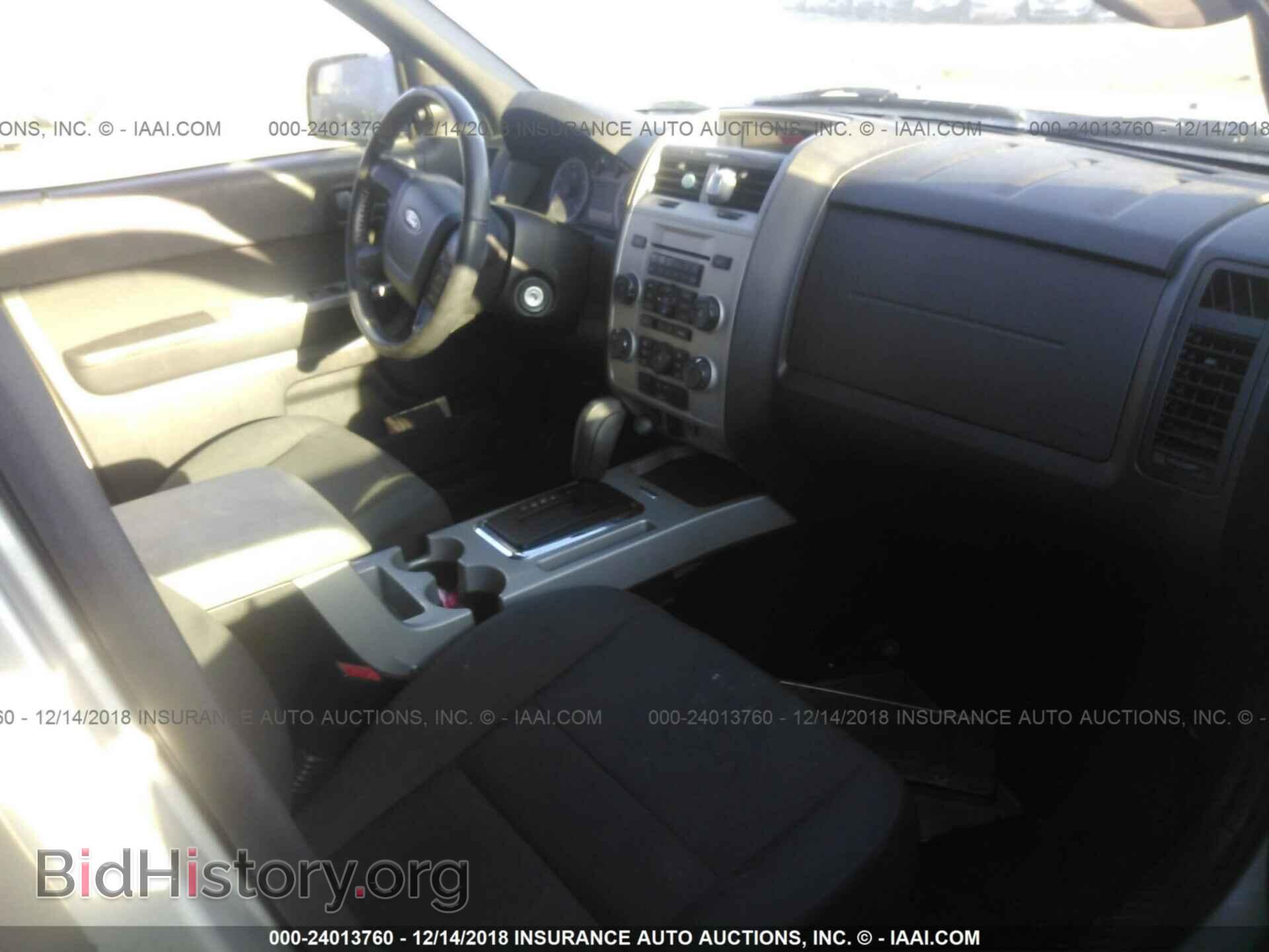 2011 FORD ESCAPE - VIN: 1FMCU9DG8BKA56011 - Photo 5
