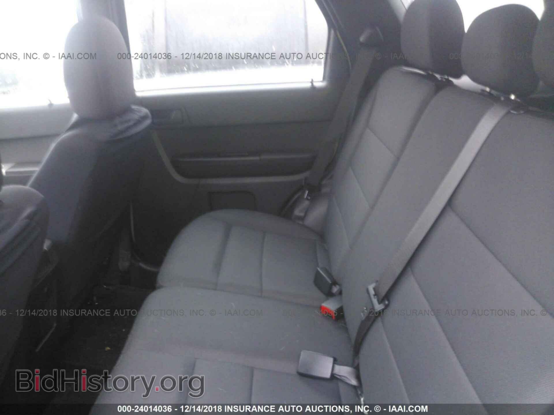 2011 Ford Escape - VIN: 1FMCU9DG2BKA90557 - Фото 8