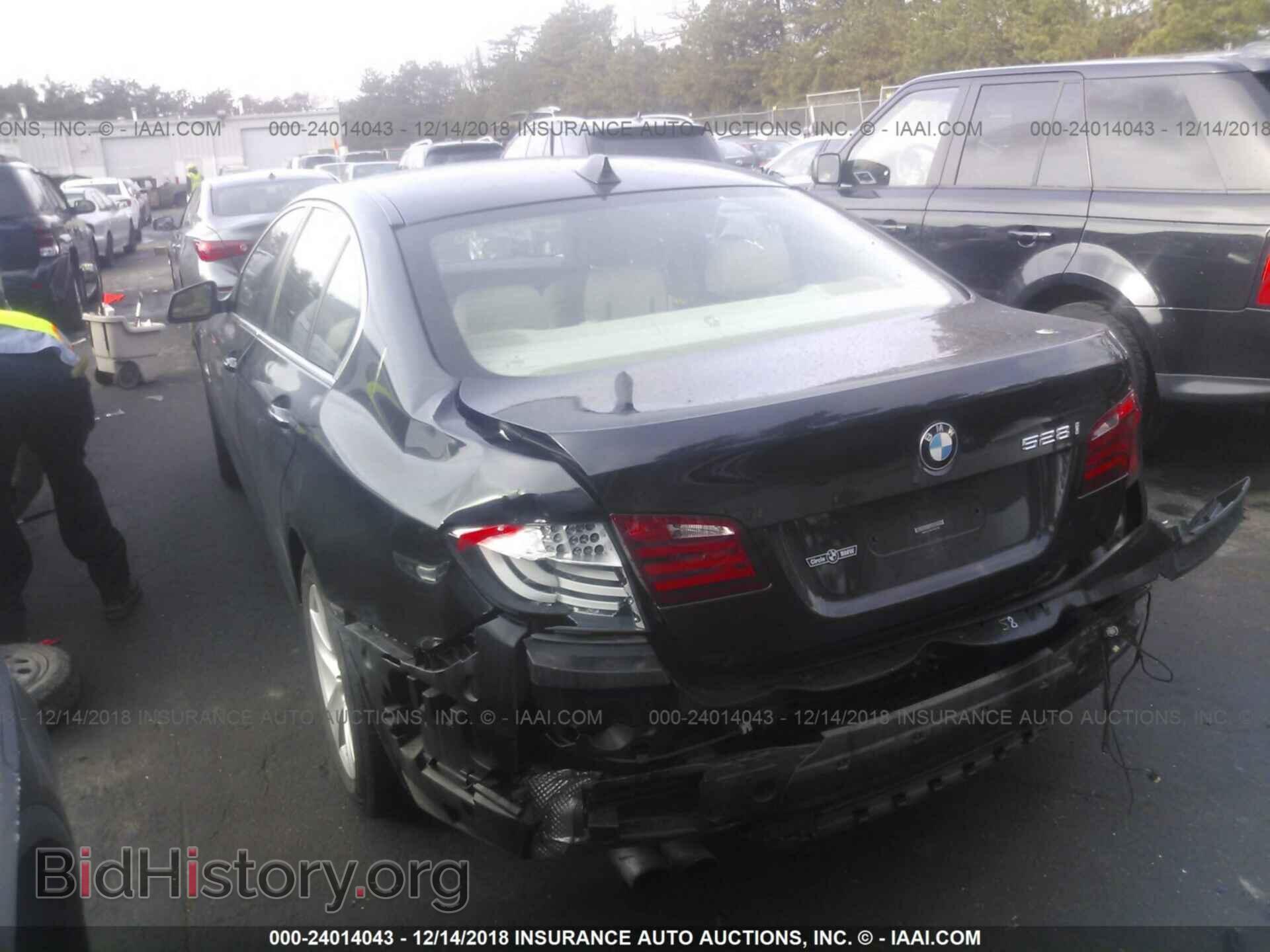 2012 BMW 528 - VIN: WBAXH5C55CDW05198 - Фото 3