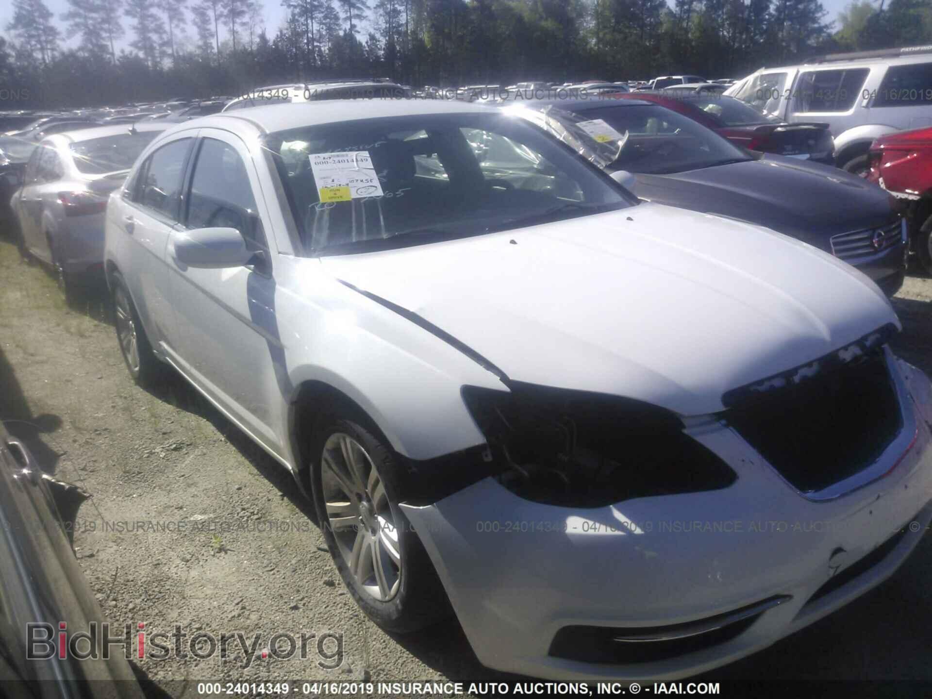 Photo 1C3CCBAB3DN698584 - CHRYSLER 200 2013