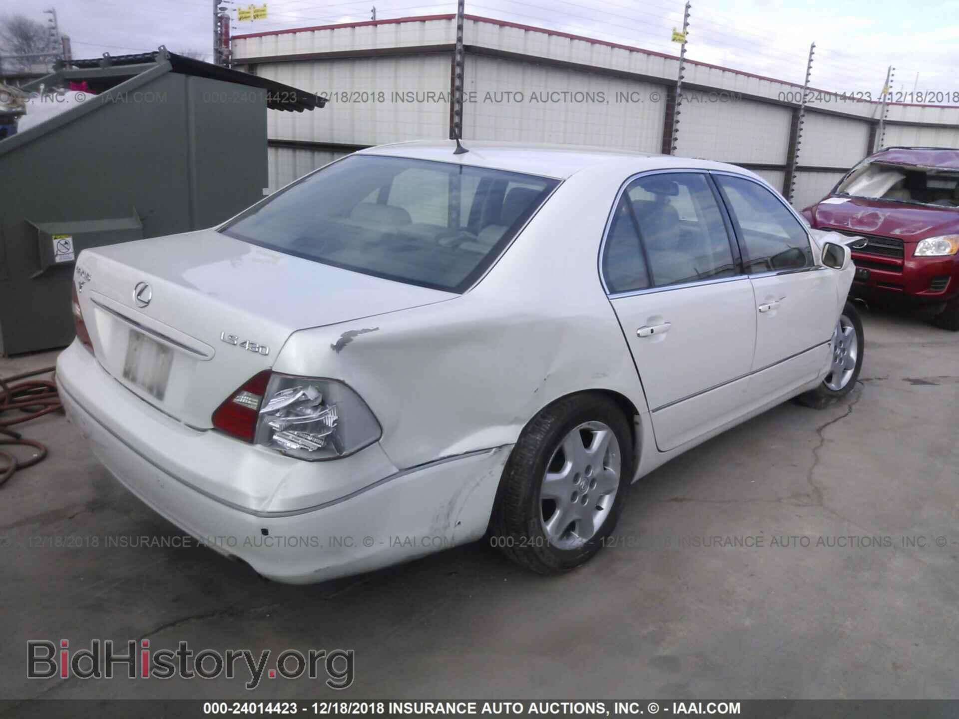 2004 LEXUS LS - VIN: JTHBN36F240142894 - Photo 4