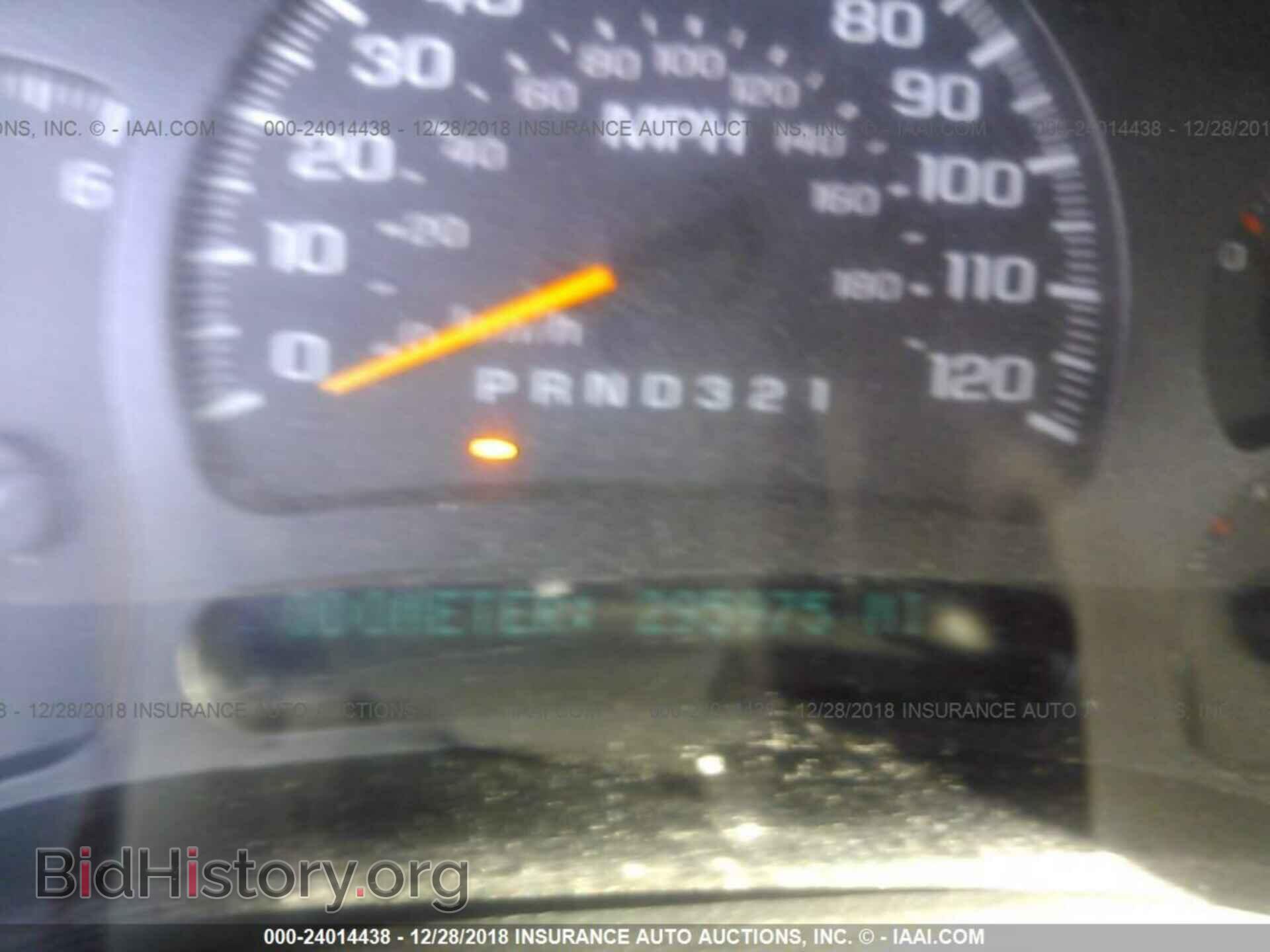 2006 CHEVROLET SILVERADO - VIN: 2GCEC13V661220783 - Фото 7