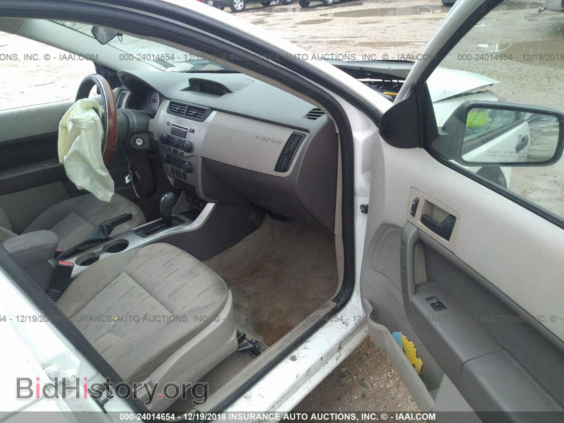 2010 FORD FOCUS - VIN: 1FAHP3FN4AW171602 - Photo 5