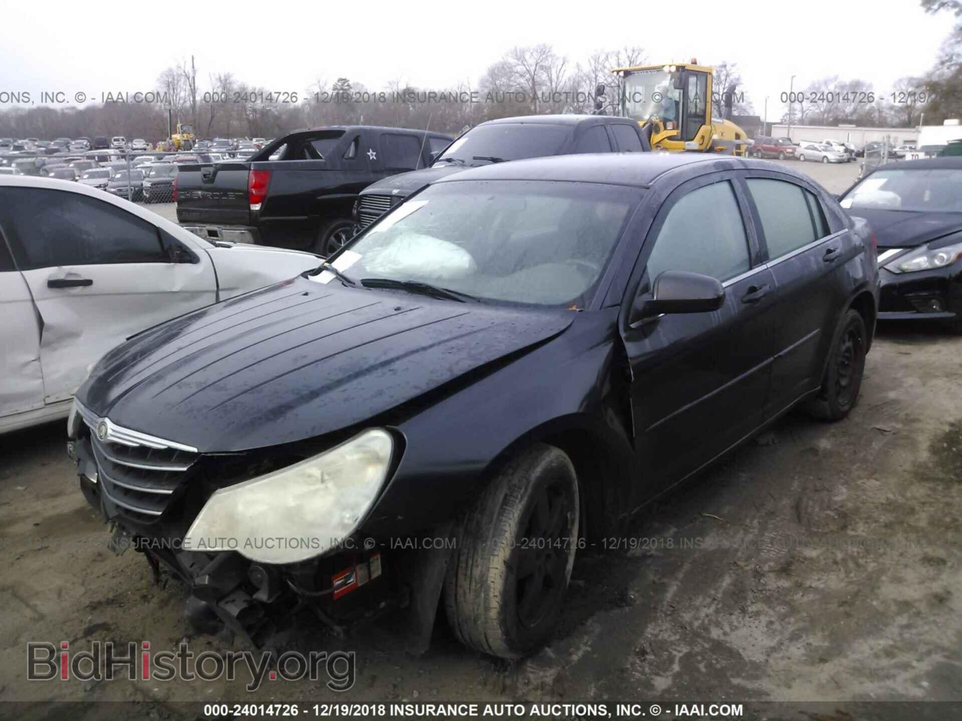 2008 CHRYSLER SEBRING - VIN: 1C3LC46J18N268358 - Фото 2