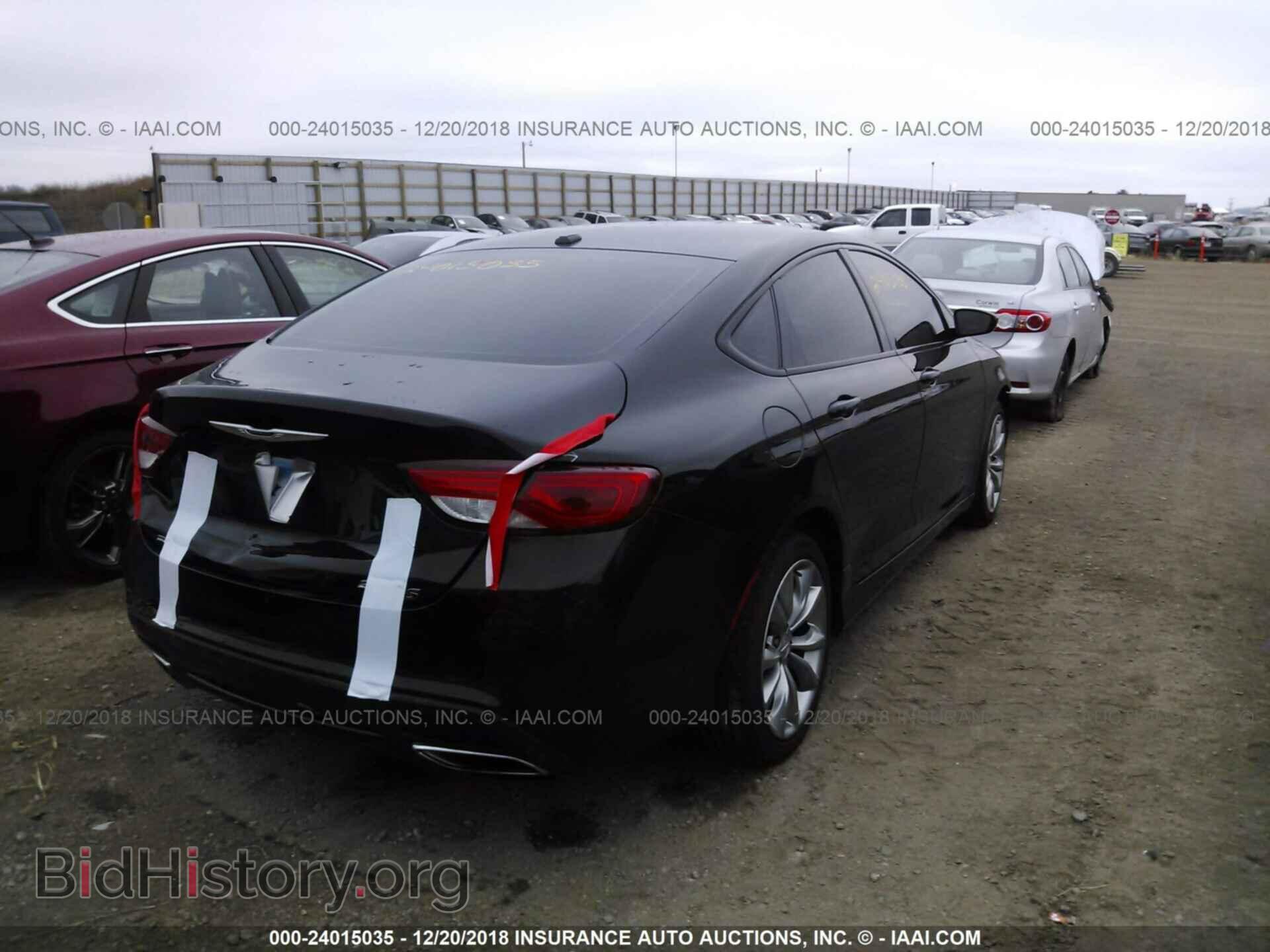 2015 CHRYSLER 200 - VIN: 1C3CCCDGXFN736456 - Photo 4