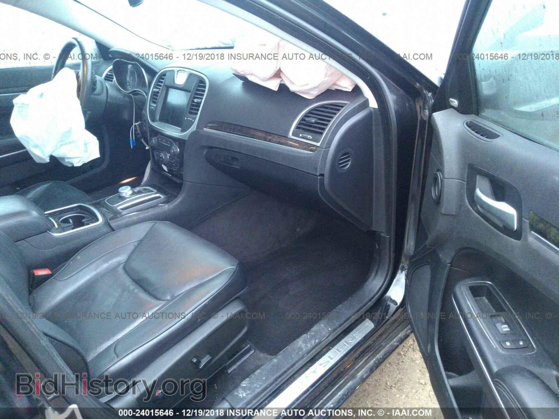 2016 CHRYSLER 300C - VIN: 2C3CCAEG2GH147723 - Фото 5