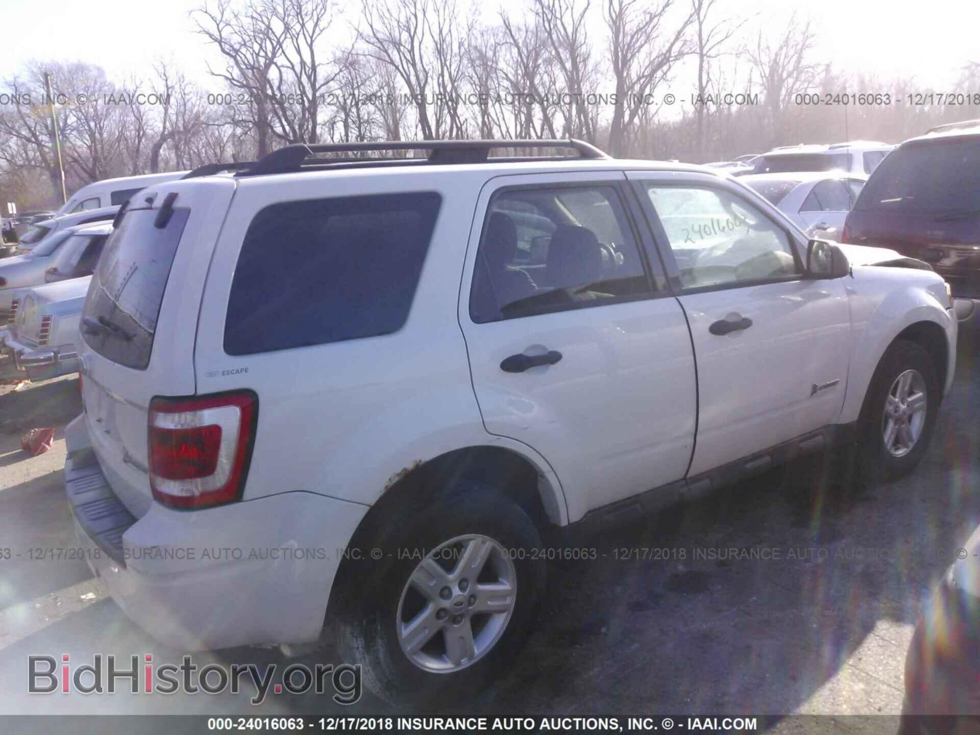 2011 FORD ESCAPE - VIN: 1FMCU4K32BKB44068 - Фото 4