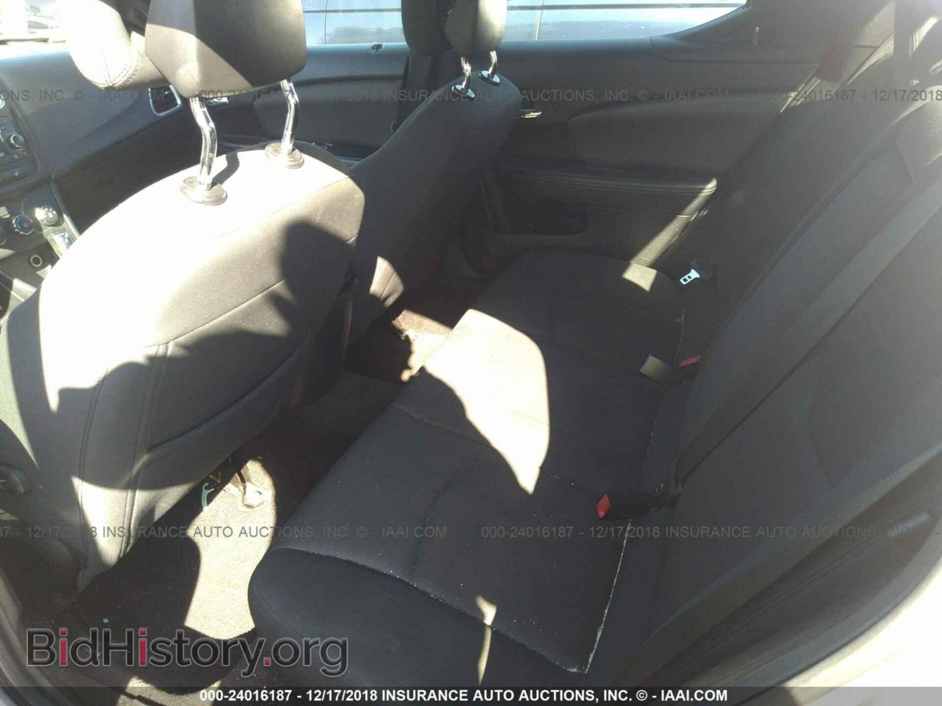 2011 Dodge Avenger - VIN: 1B3BD4FB3BN541225 - Photo 8