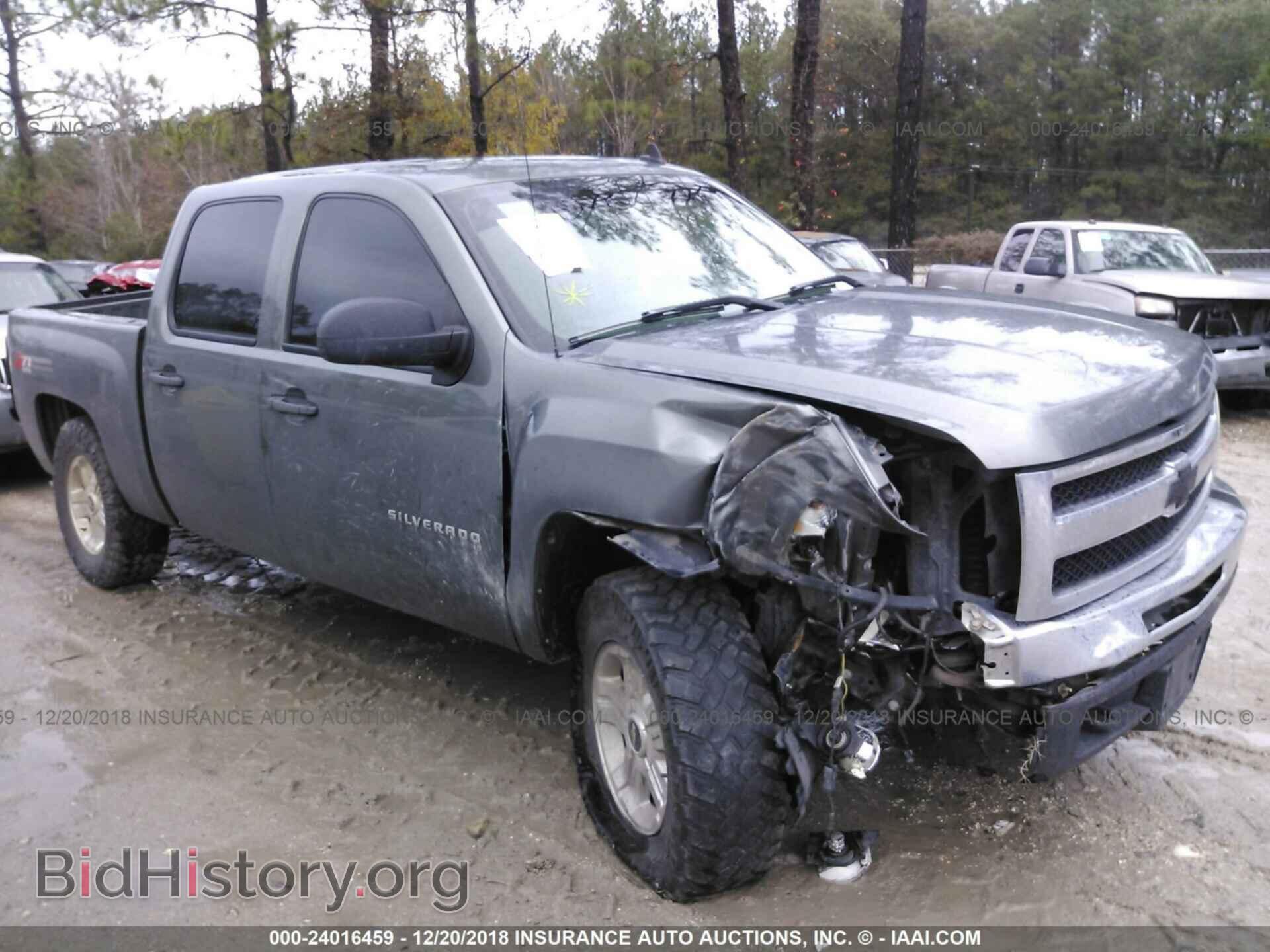 Фотография 3GCPKSE36BG307419 - CHEVROLET SILVERADO 2011