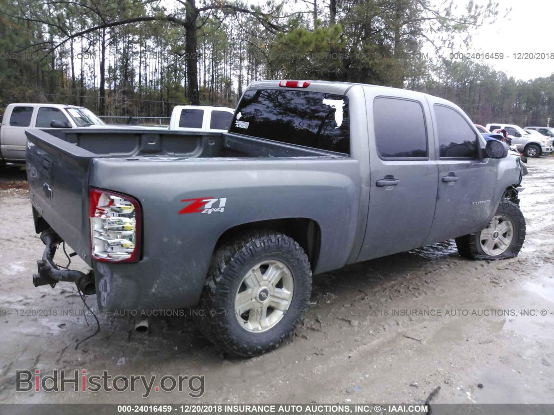 2011 CHEVROLET SILVERADO - VIN: 3GCPKSE36BG307419 - Фото 4