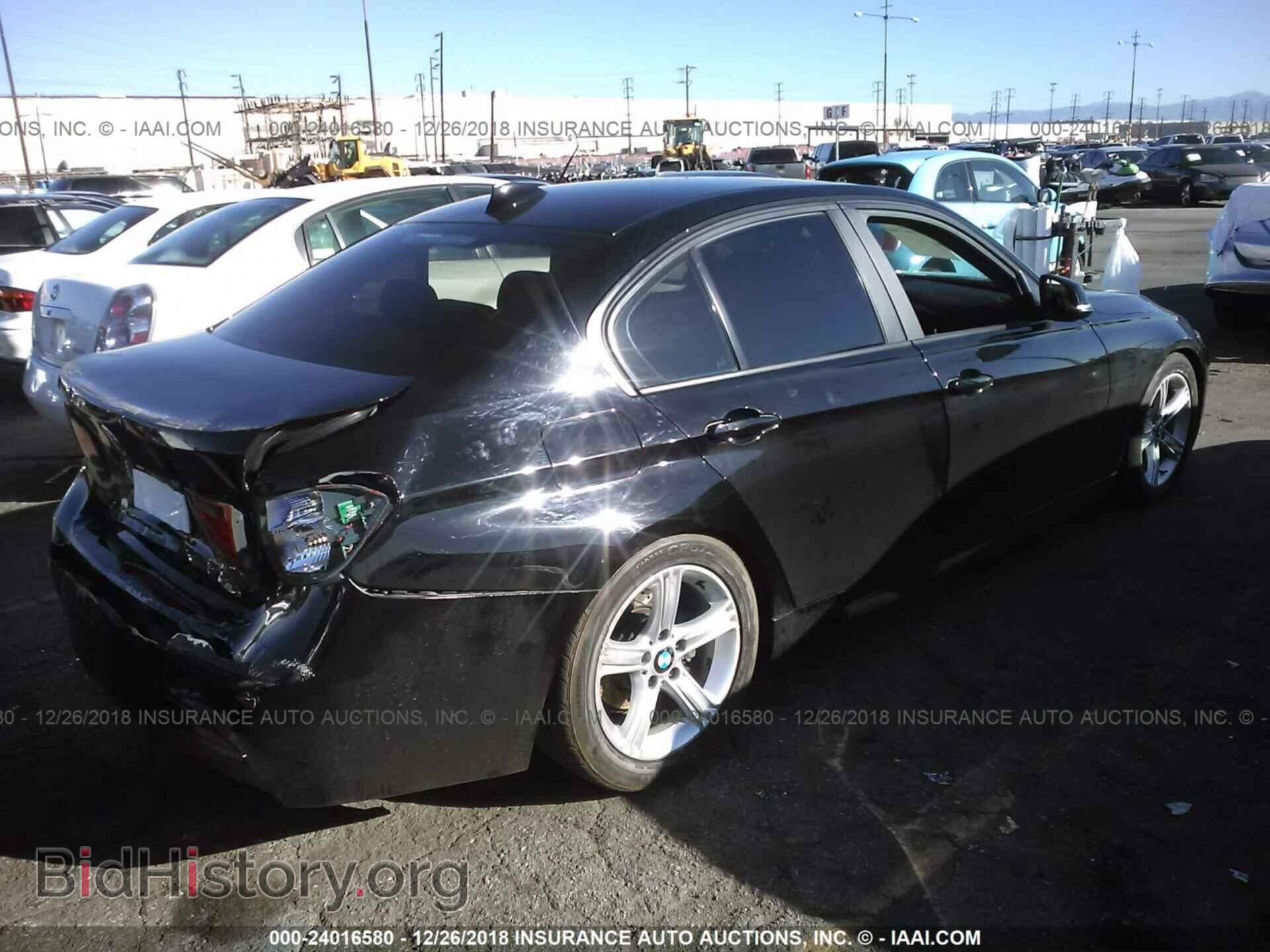 2013 BMW 328 - VIN: WBA3A5C5XDF353084 - Фото 4