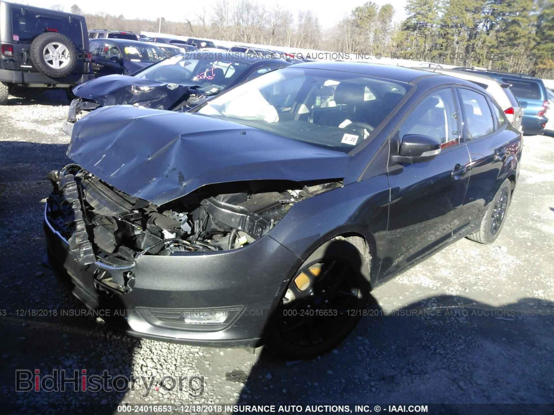 2016 FORD FOCUS - VIN: 1FADP3F28GL396670 - Фото 2