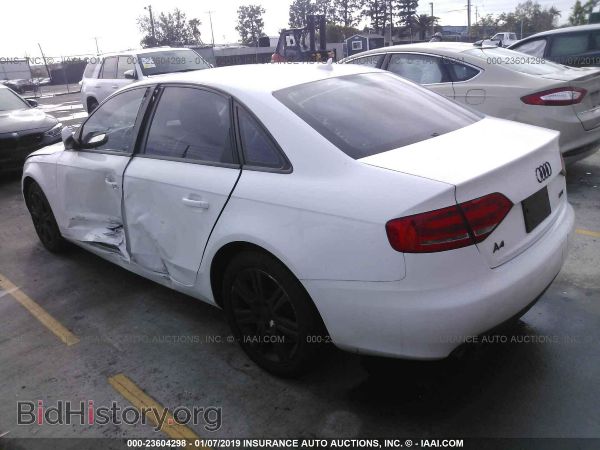 2011 AUDI A4 - VIN: WAUAFAFL6BN001067 - Фото 3