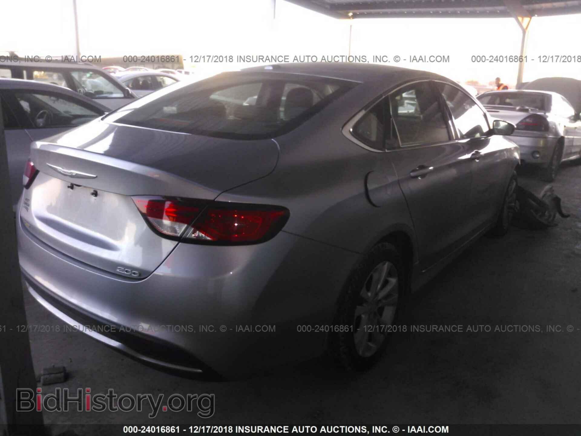 2015 CHRYSLER 200 - VIN: 1C3CCCABXFN719701 - Photo 4