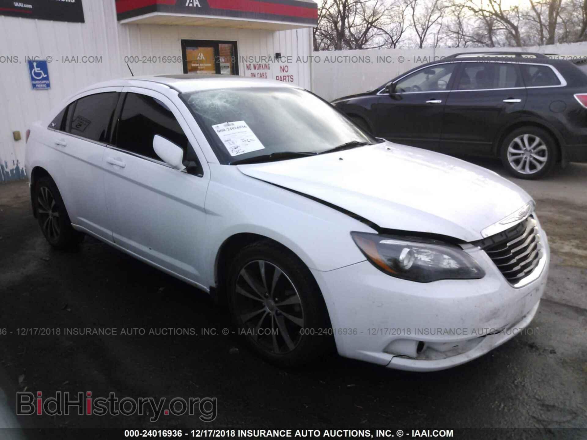 Photo 1C3CCBBG1DN699985 - CHRYSLER 200 2013