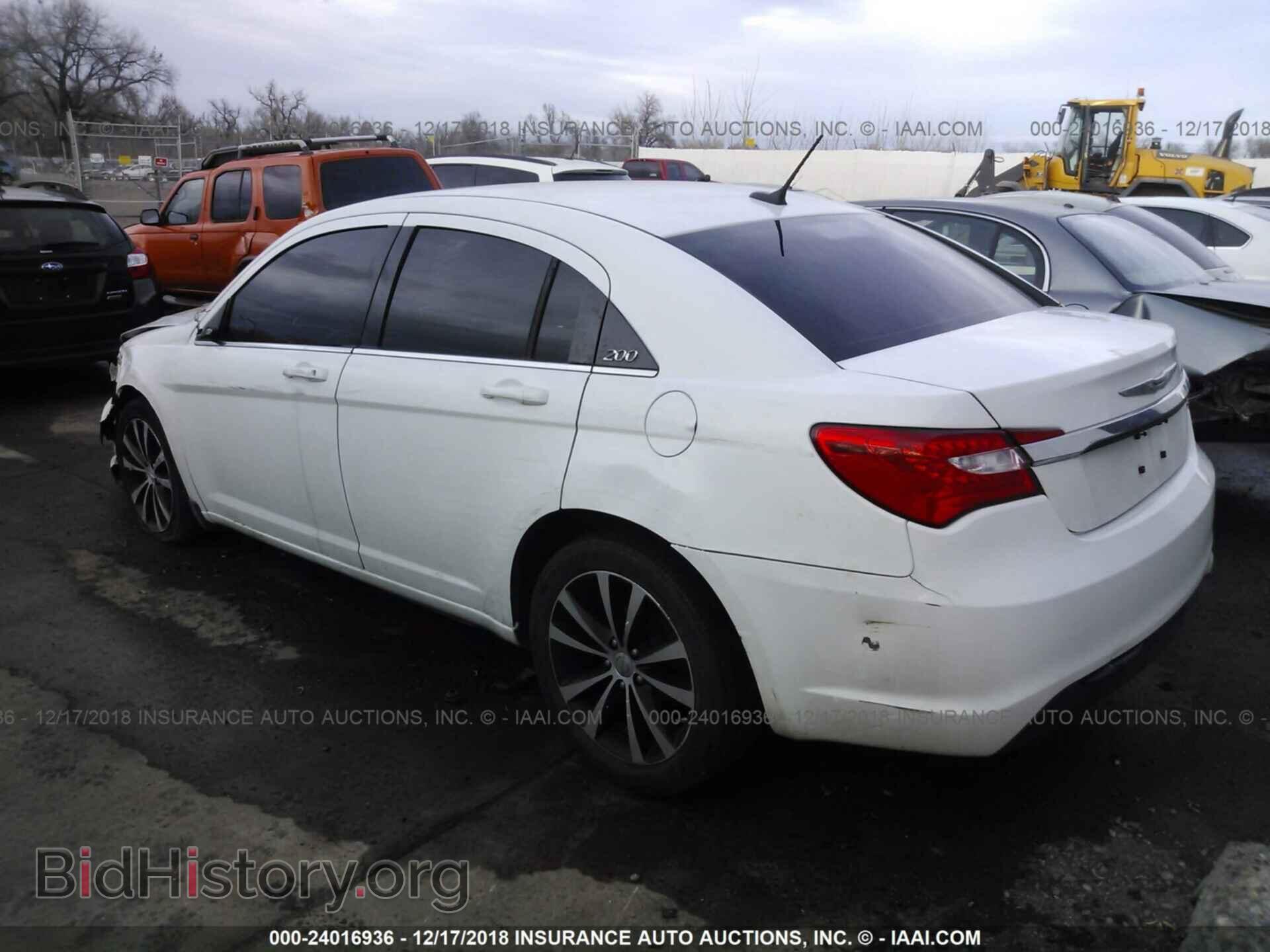 2013 CHRYSLER 200 - VIN: 1C3CCBBG1DN699985 - Photo 3