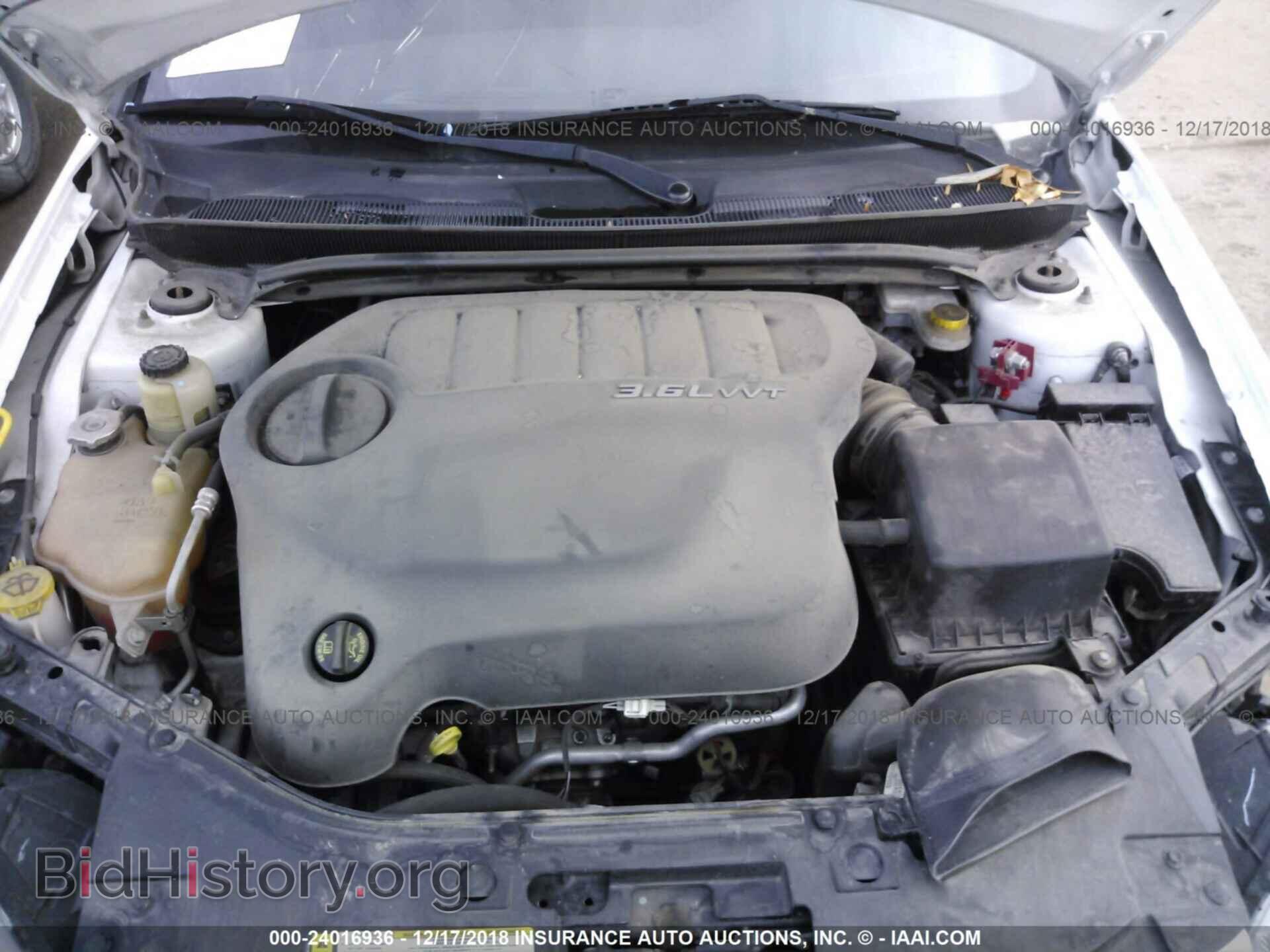2013 CHRYSLER 200 - VIN: 1C3CCBBG1DN699985 - Photo 10