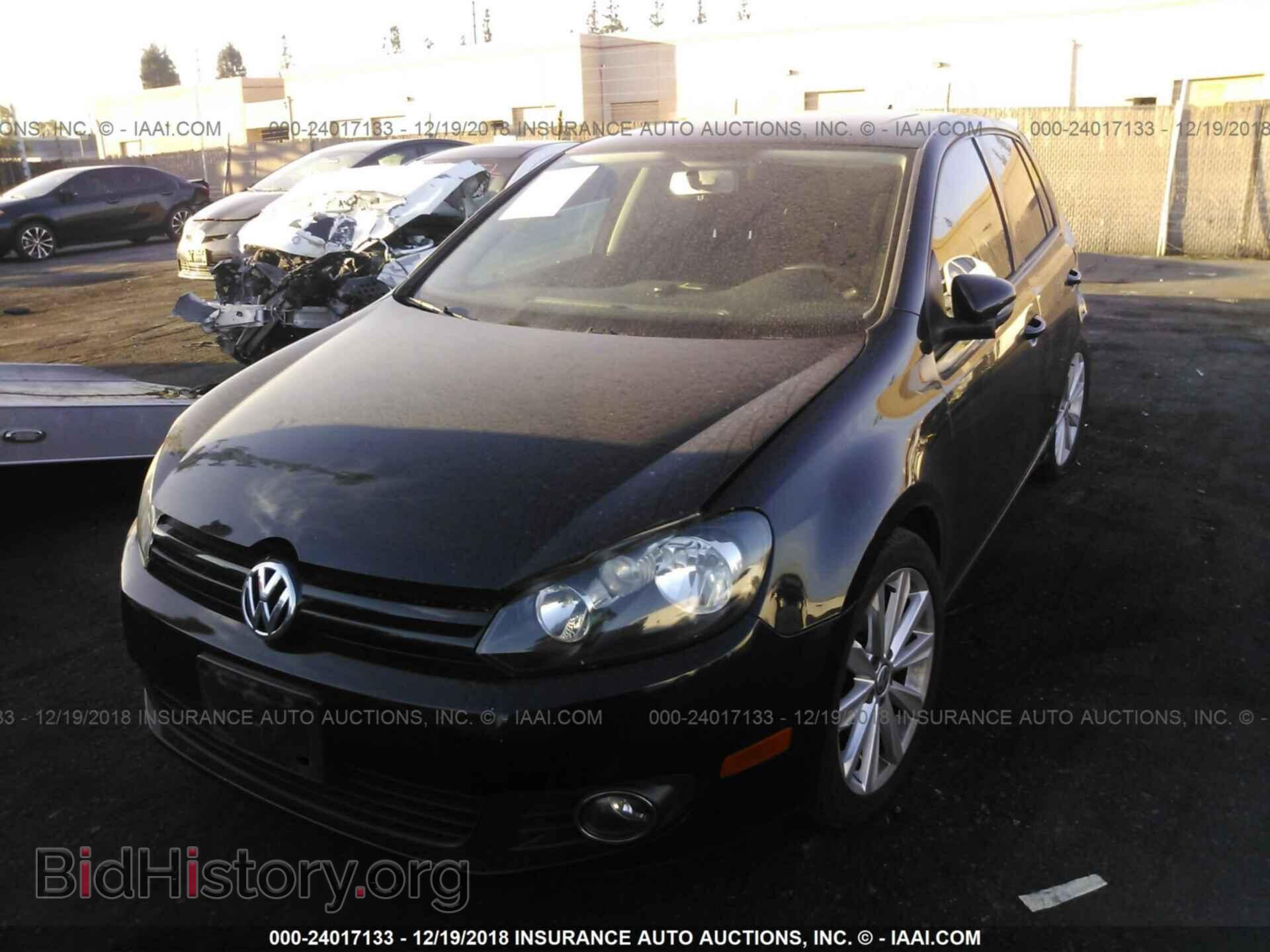 2013 Volkswagen Golf - VIN: WVWDM7AJ5DW122040 - Фото 2