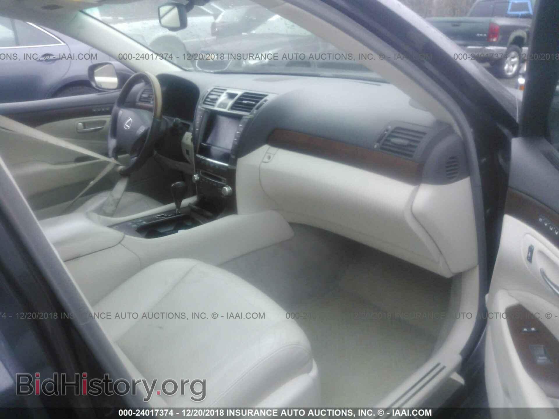 2010 LEXUS LS - VIN: JTHCL5EF6A5005964 - Photo 5