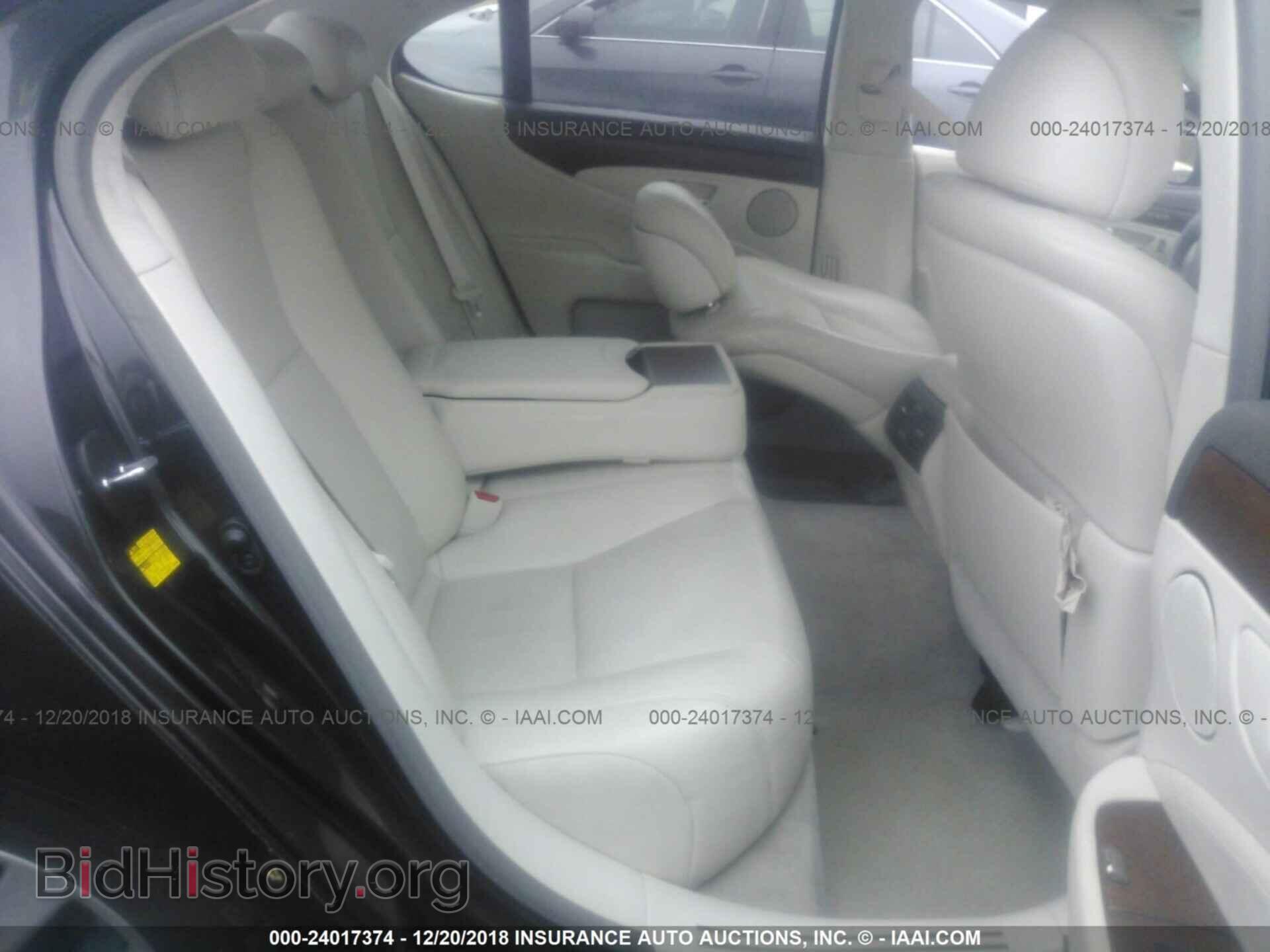 2010 LEXUS LS - VIN: JTHCL5EF6A5005964 - Photo 8