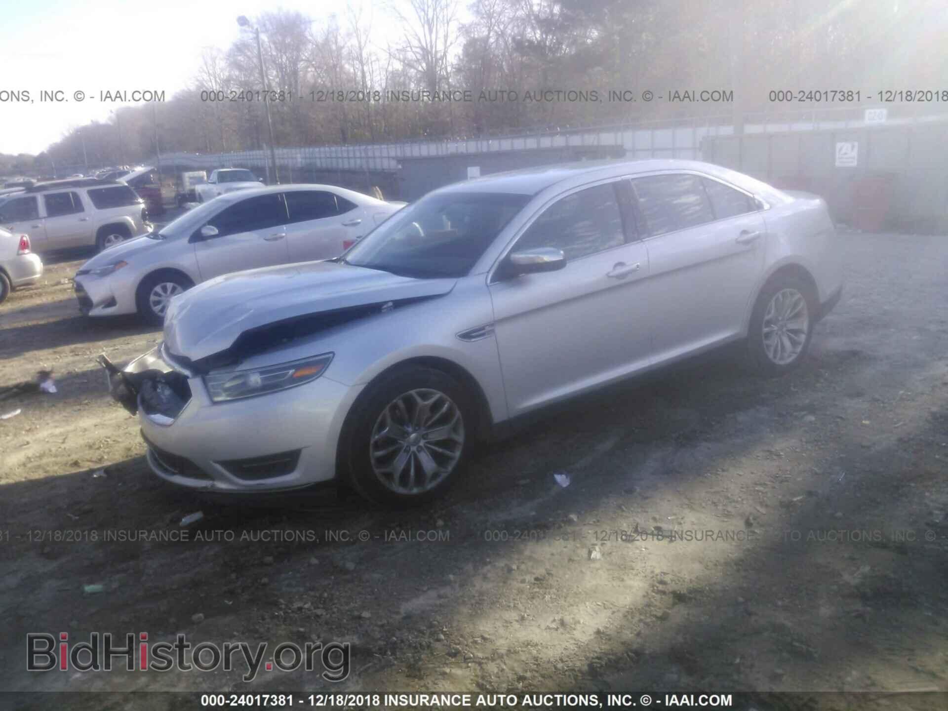 2014 FORD TAURUS - VIN: 1FAHP2F82EG171909 - Фото 2