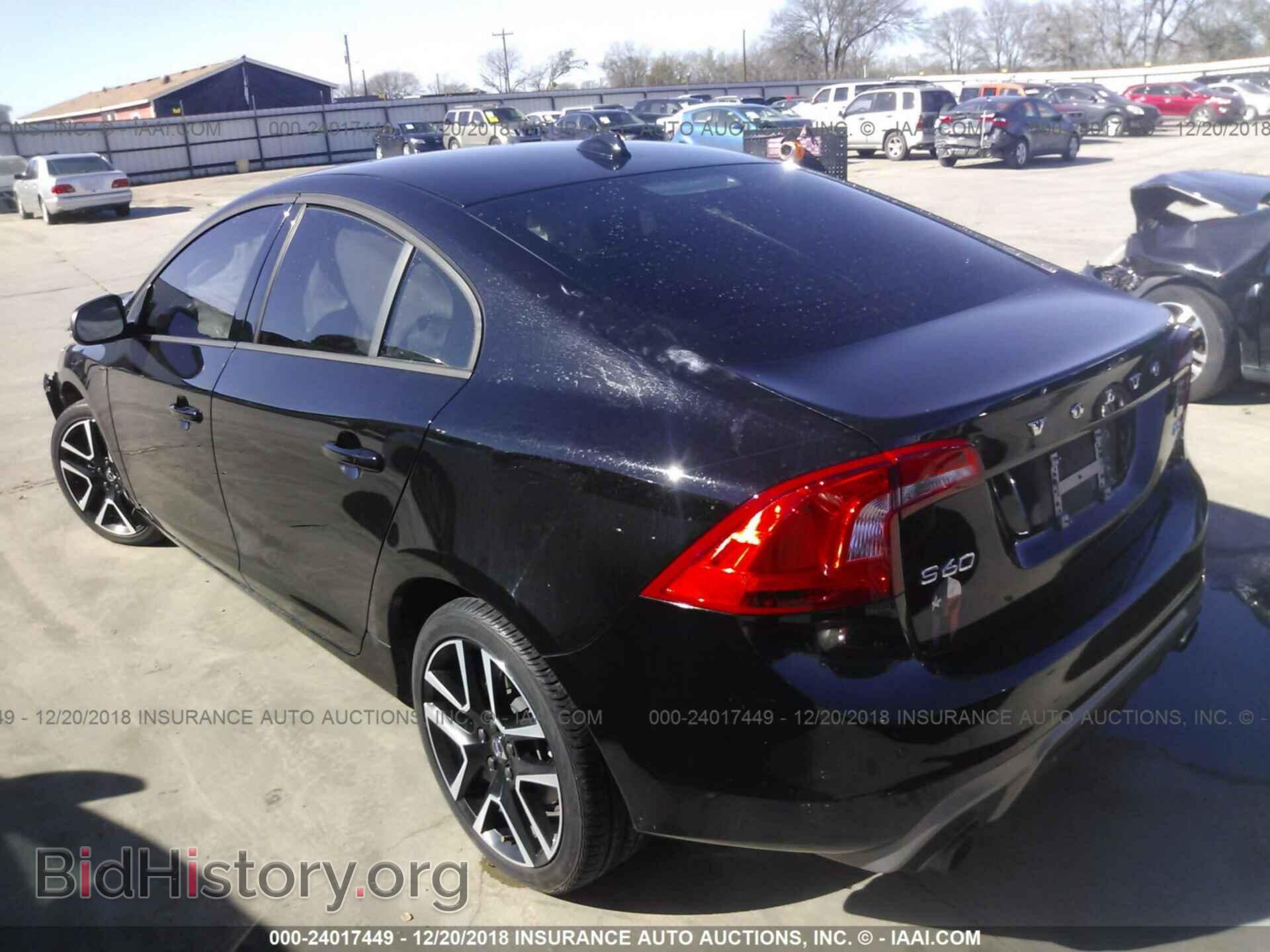 2017 VOLVO S60 - VIN: YV126MFL8H2425590 - Фото 3