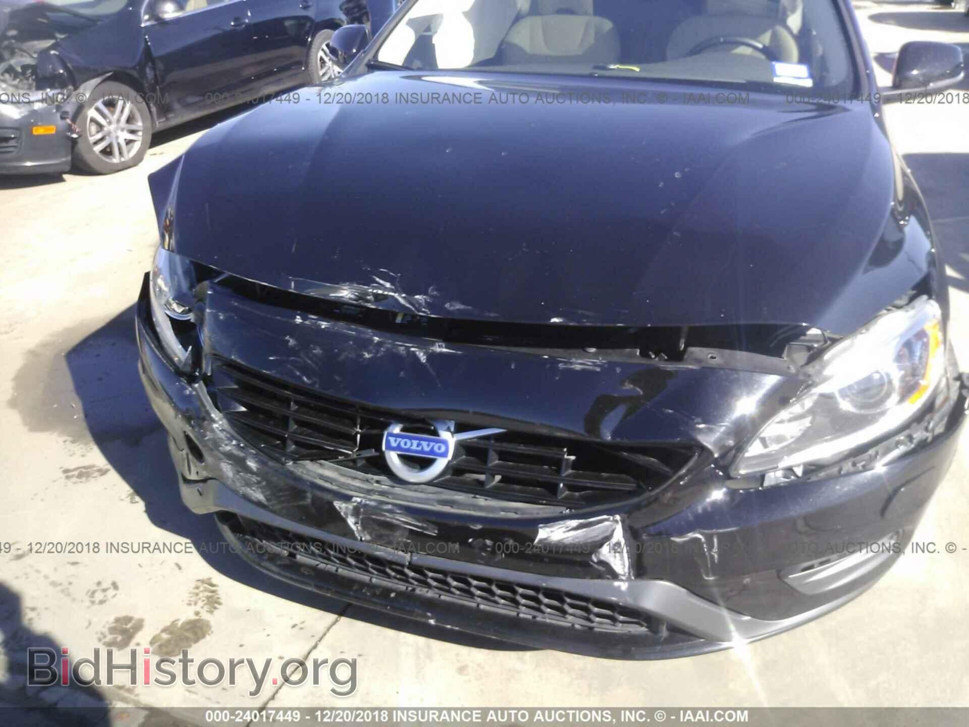 2017 VOLVO S60 - VIN: YV126MFL8H2425590 - Фото 6