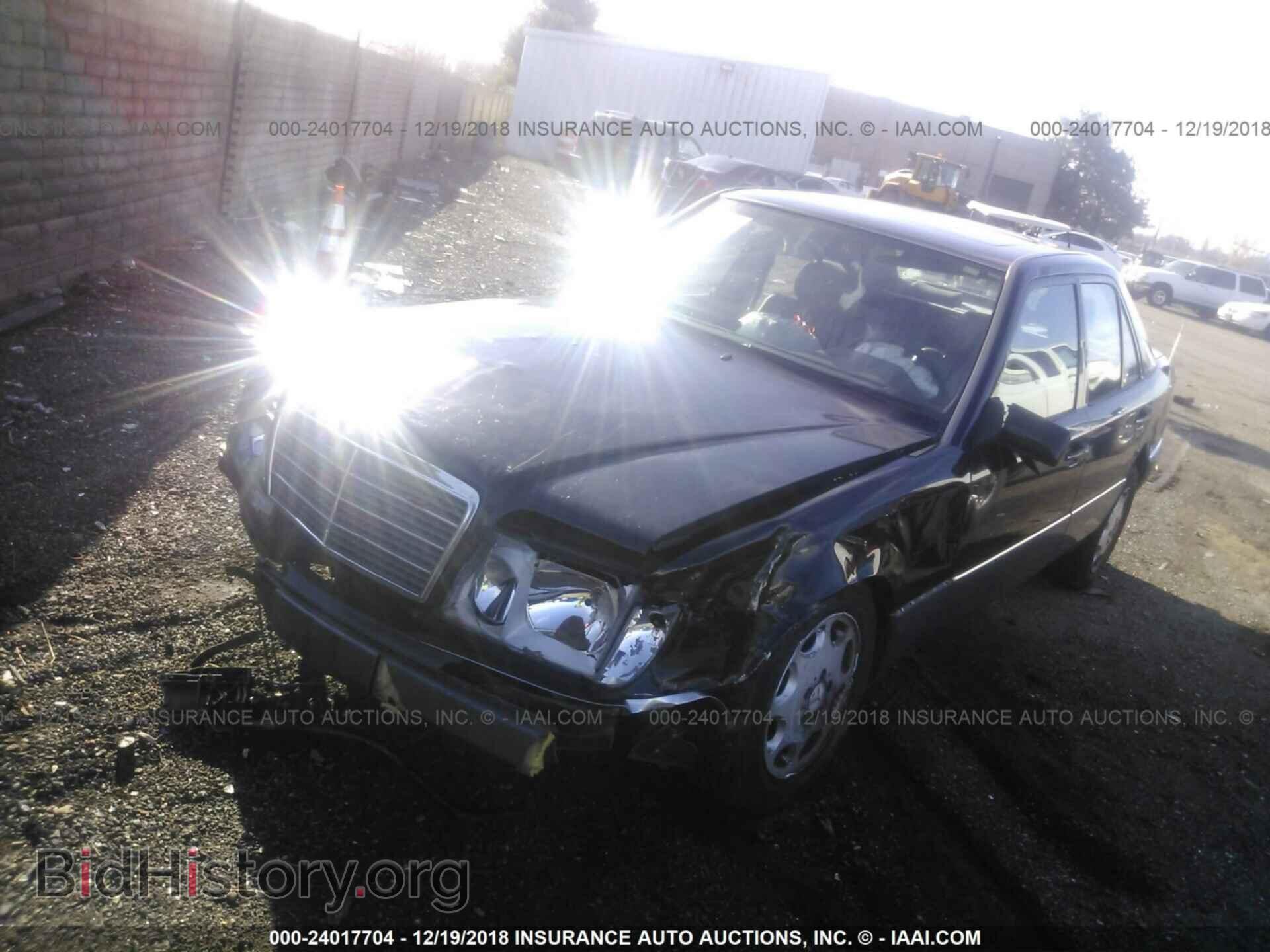 1995 MERCEDES-BENZ E - VIN: WDBEB31E7SC149887 - Фото 2
