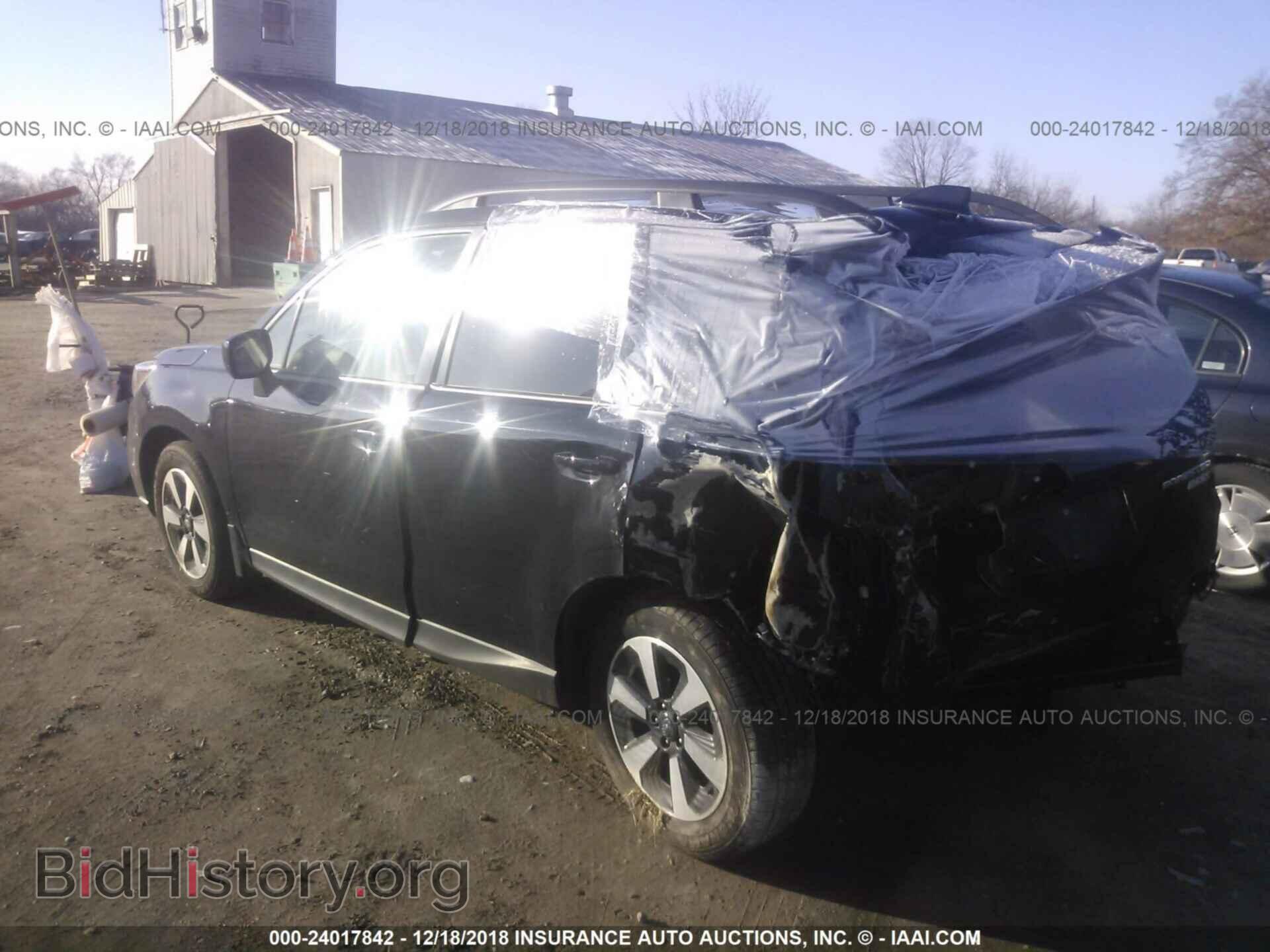 2017 SUBARU FORESTER - VIN: JF2SJAGC4HH593291 - Фото 3