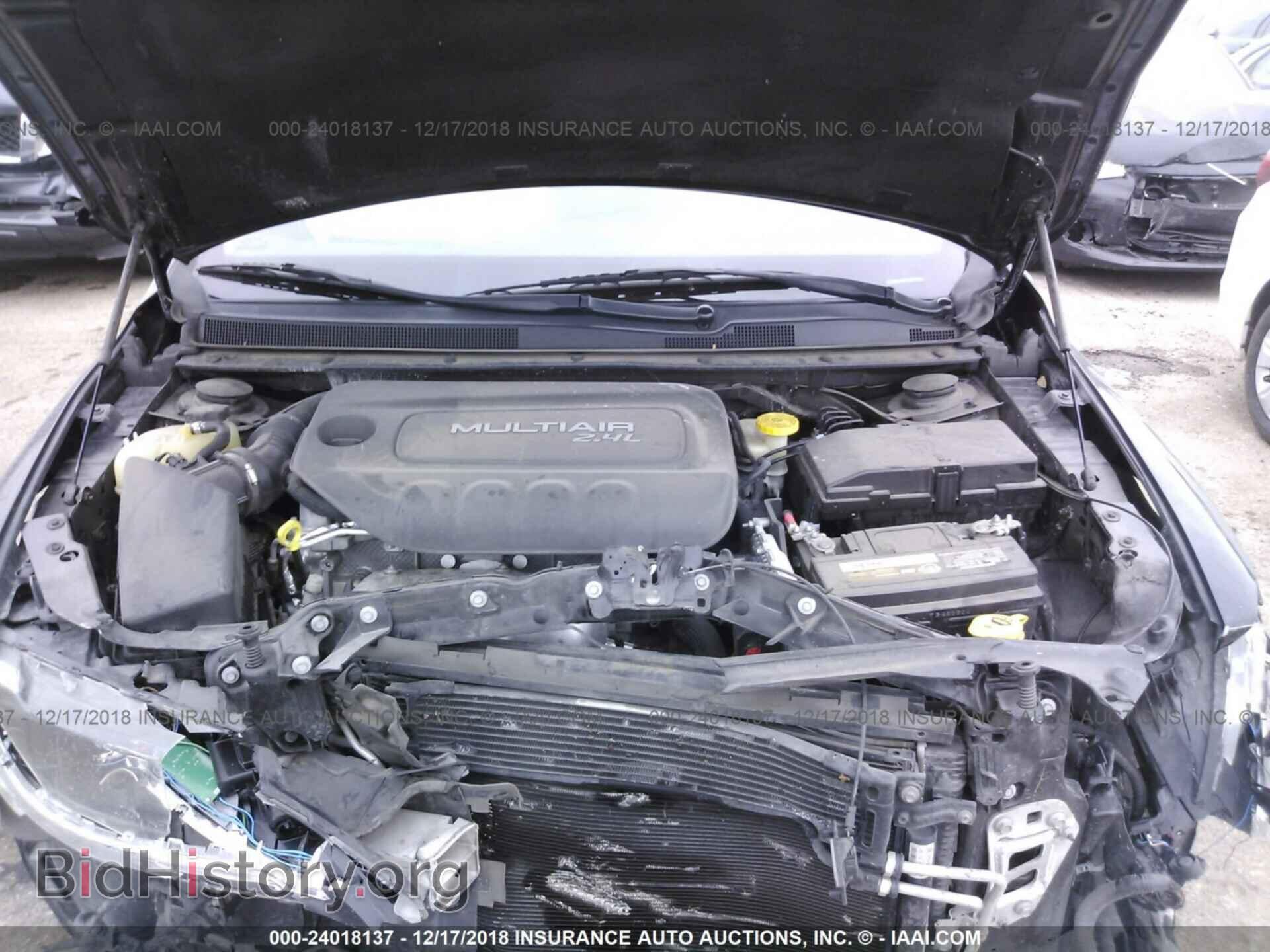 2016 CHRYSLER 200 - VIN: 1C3CCCAB2GN102892 - Photo 10