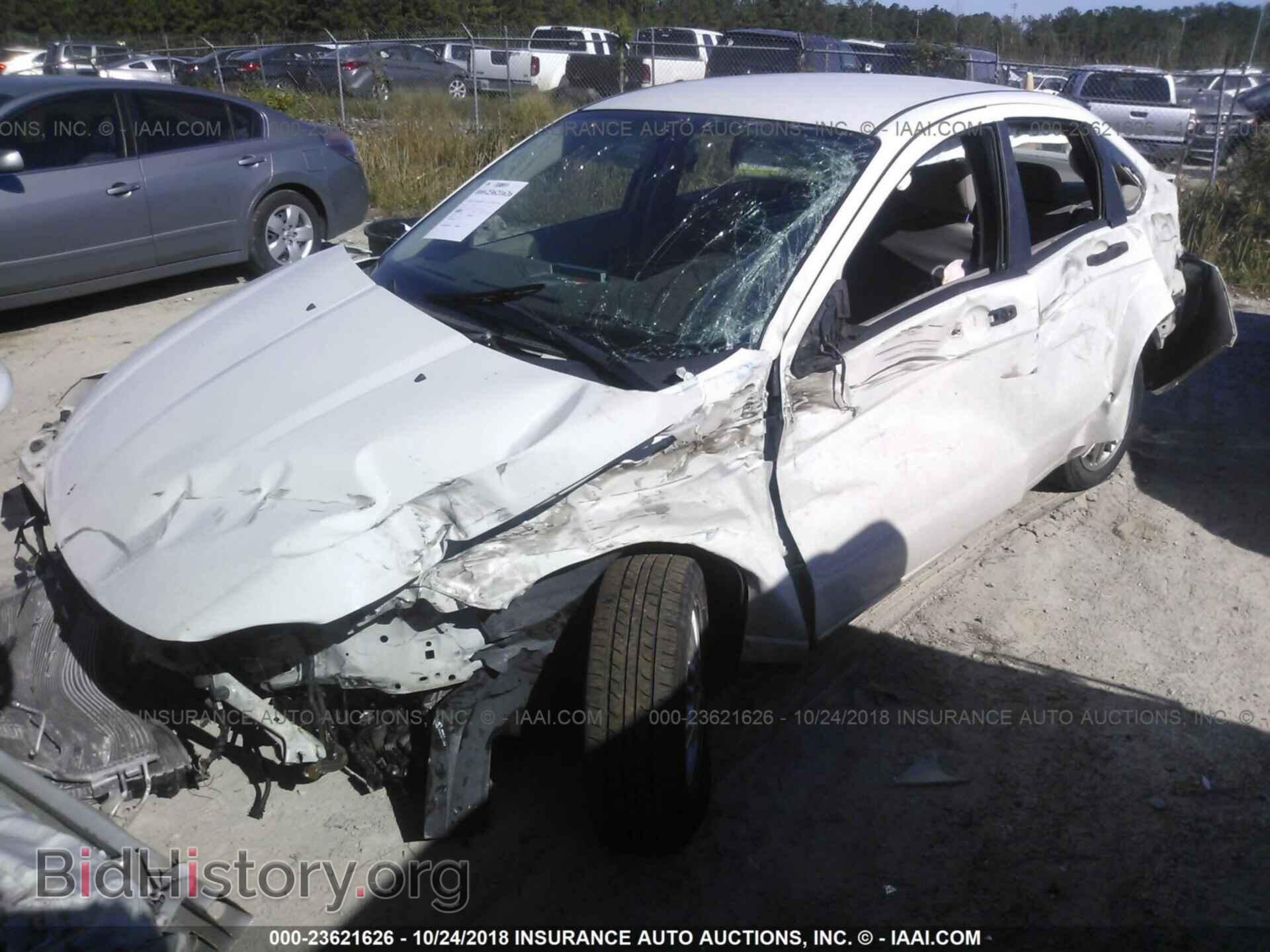 2010 FORD FOCUS - VIN: 1FAHP3FN5AW260708 - Photo 6