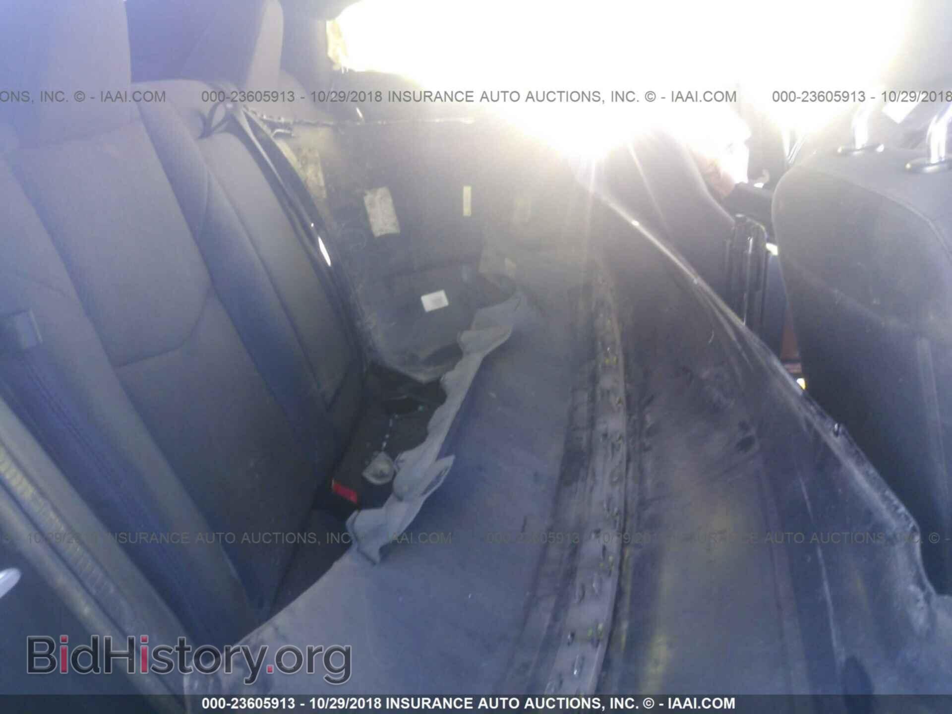 2012 CHRYSLER 200 - VIN: 1C3CCBAB7CN282651 - Фото 8