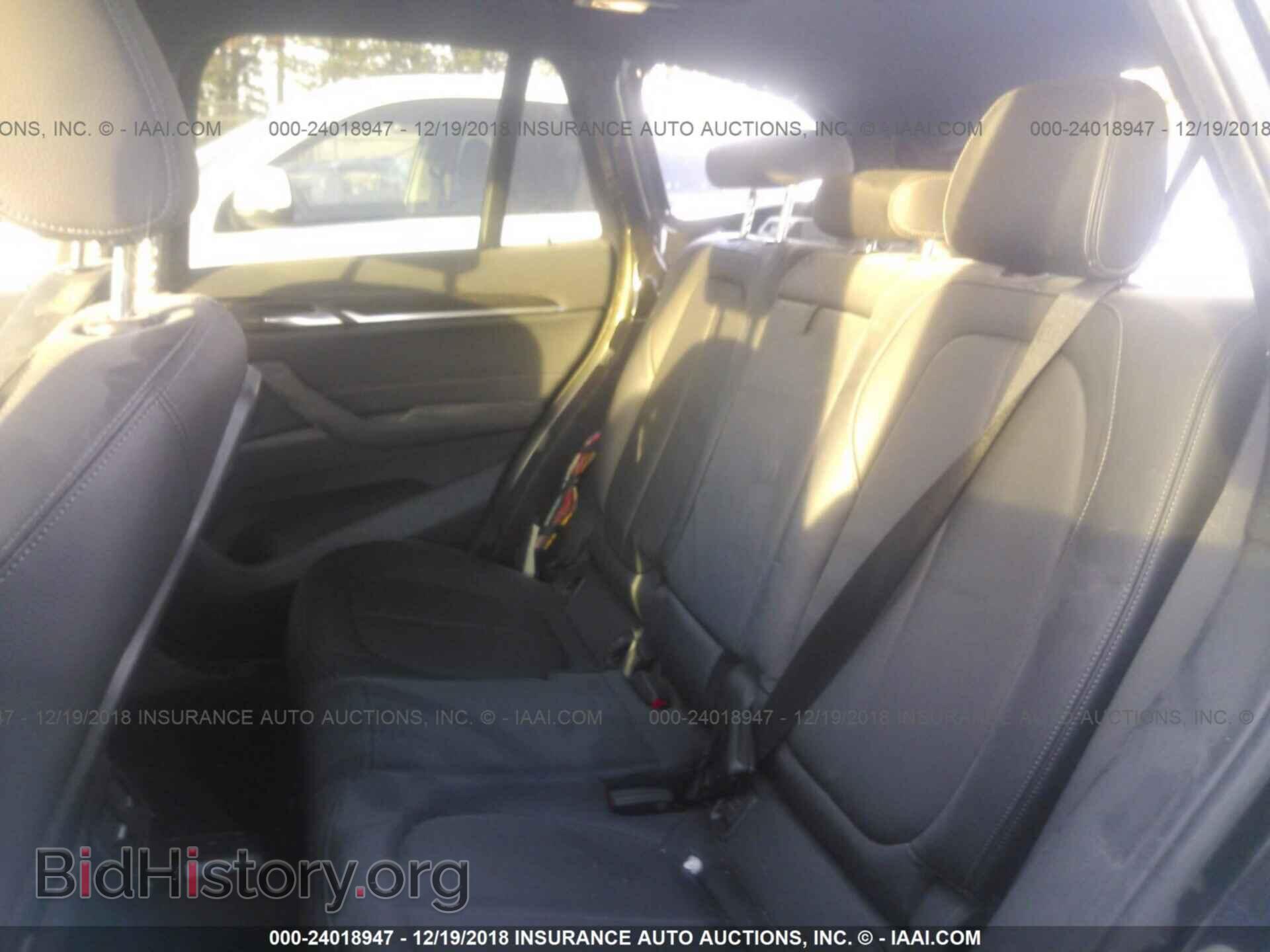 2017 BMW X1 - VIN: WBXHT3Z32H4A54225 - Фото 8