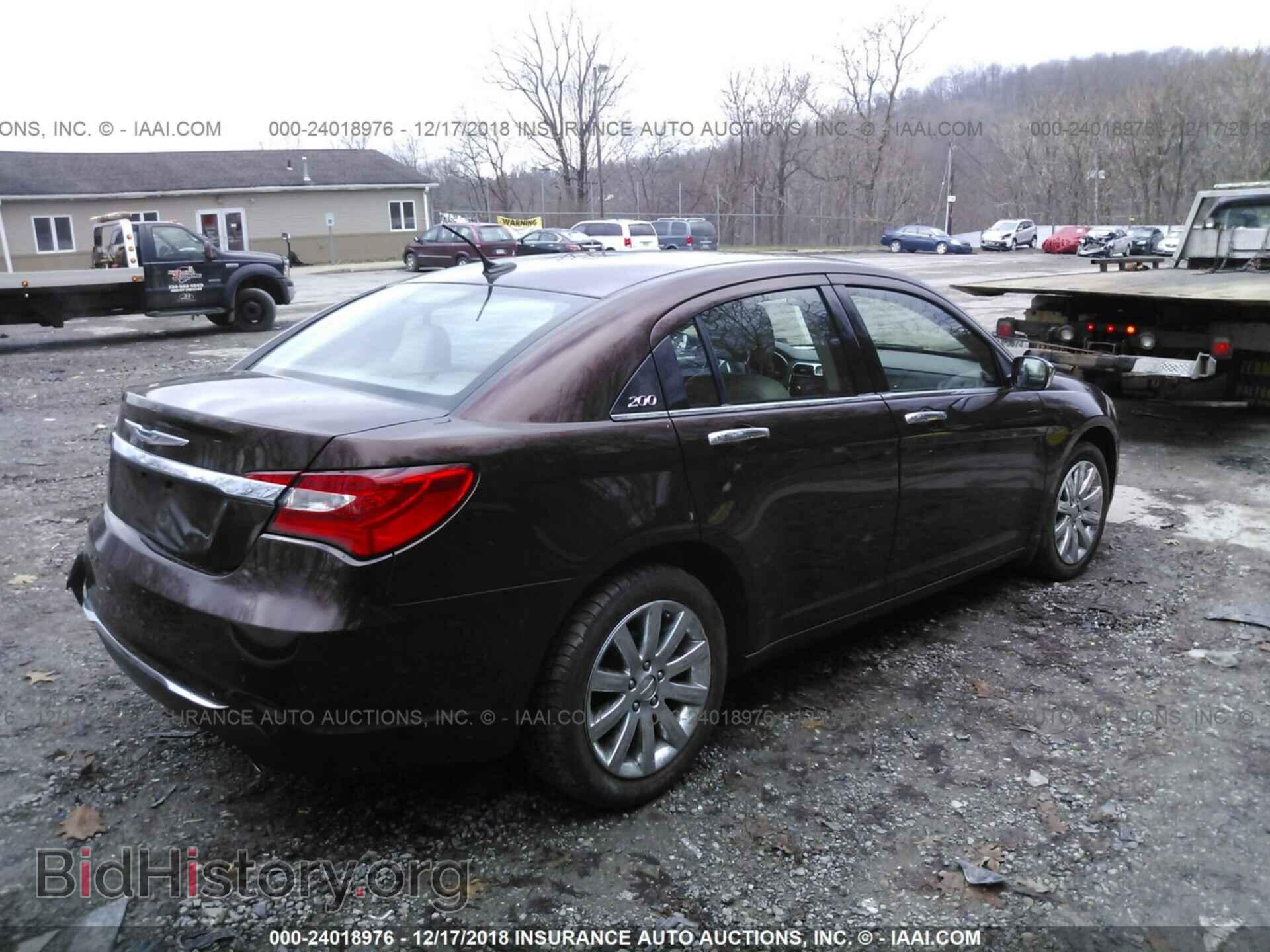 2013 CHRYSLER 200 - VIN: 1C3CCBCG5DN575362 - Фото 4