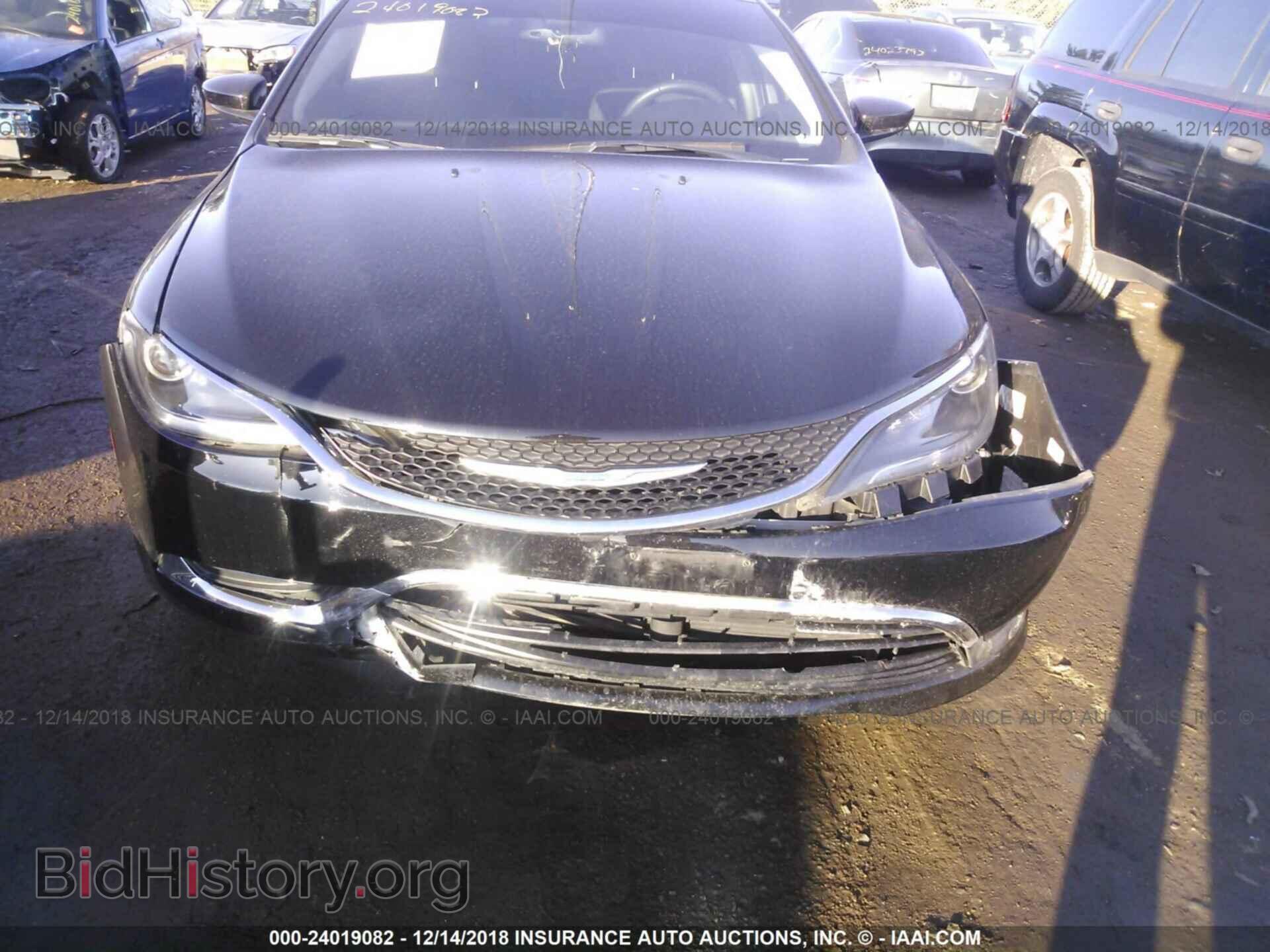 2015 CHRYSLER 200 - VIN: 1C3CCCAB3FN606835 - Фото 6