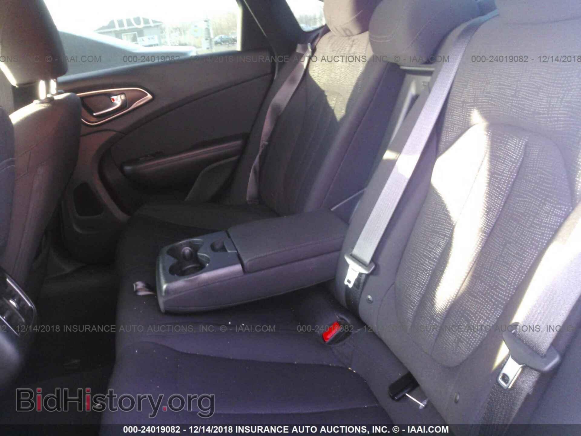 2015 CHRYSLER 200 - VIN: 1C3CCCAB3FN606835 - Фото 8