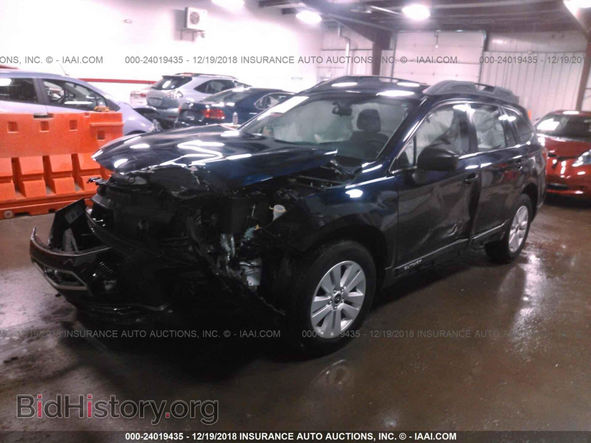 2018 SUBARU OUTBACK - VIN: 4S4BSAAC1J3203041 - Фото 2