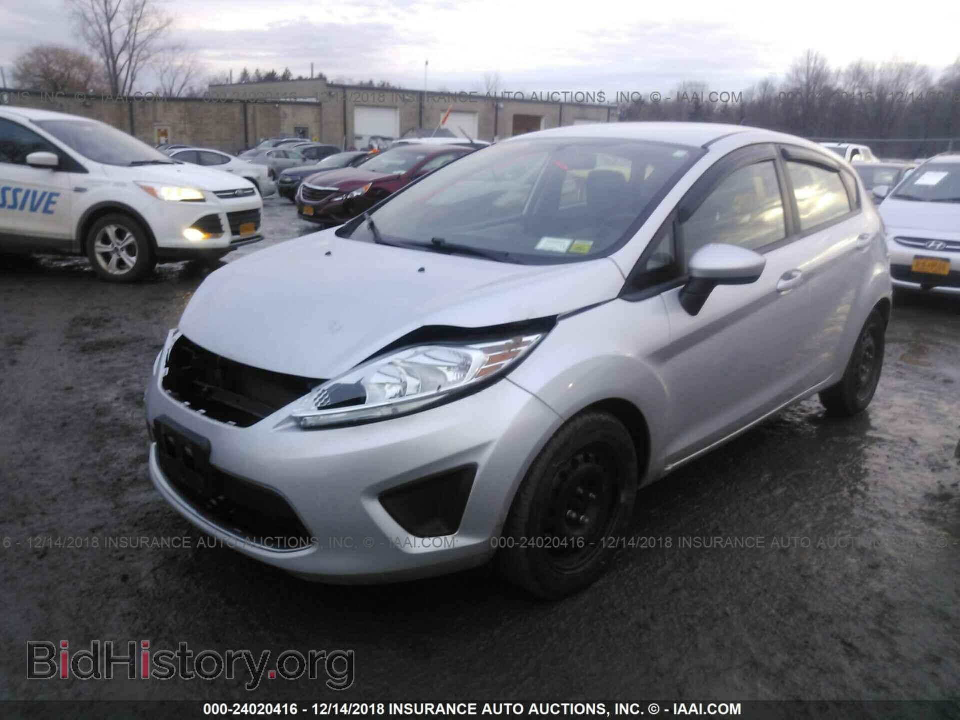 2012 Ford Fiesta - VIN: 3FADP4EJ2CM160328 - Фото 2