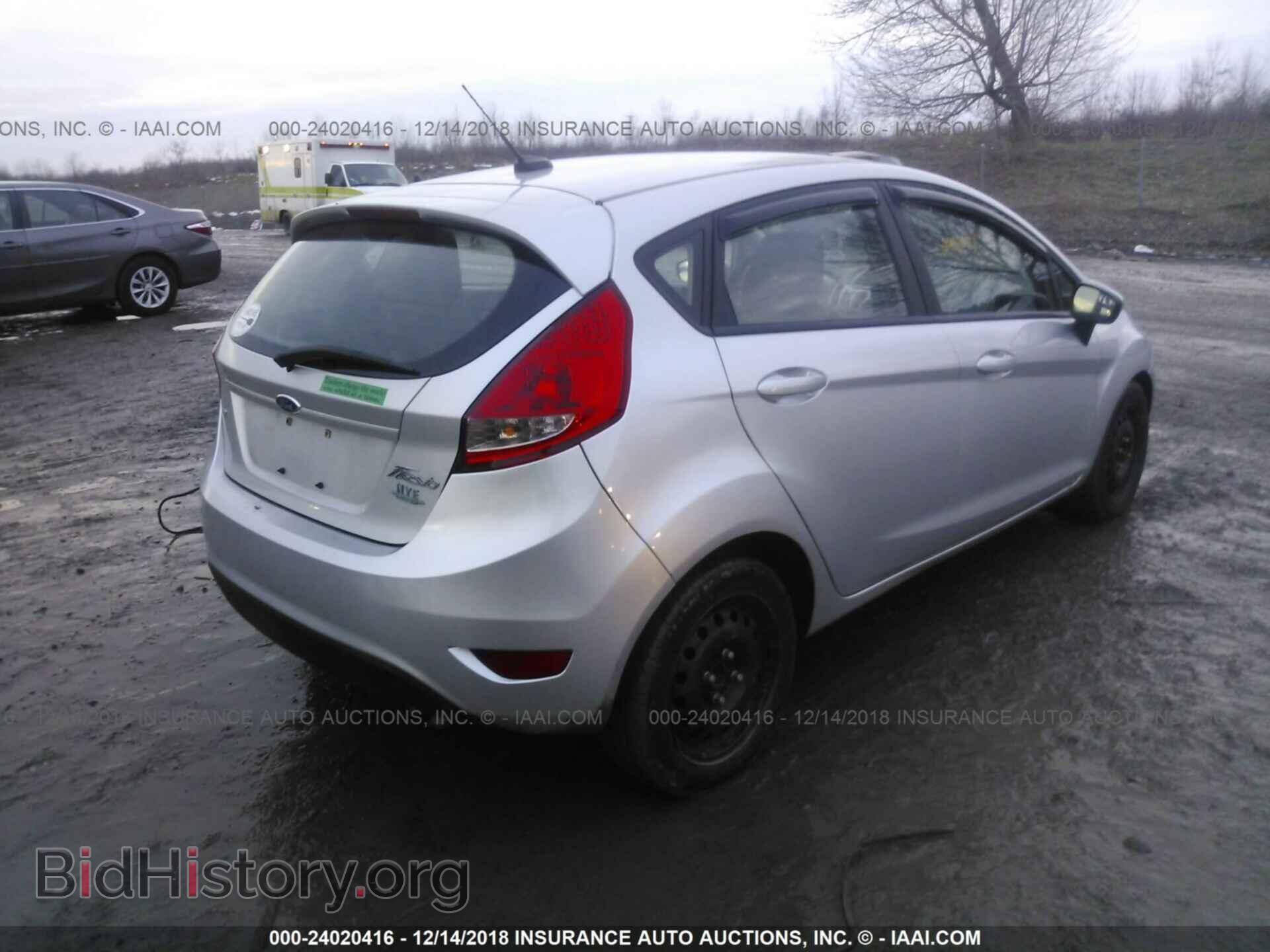 2012 Ford Fiesta - VIN: 3FADP4EJ2CM160328 - Фото 4