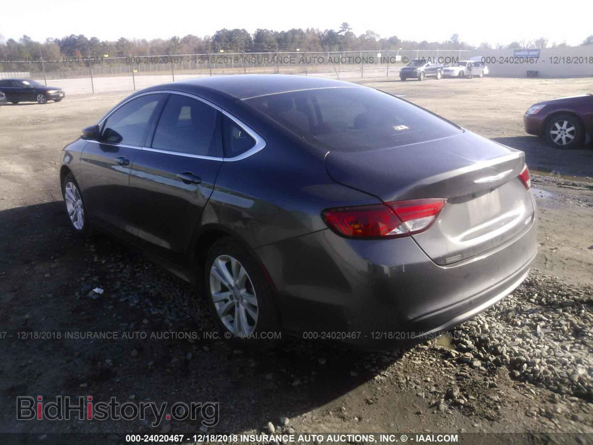 2016 CHRYSLER 200 - VIN: 1C3CCCFB0GN186235 - Фото 3